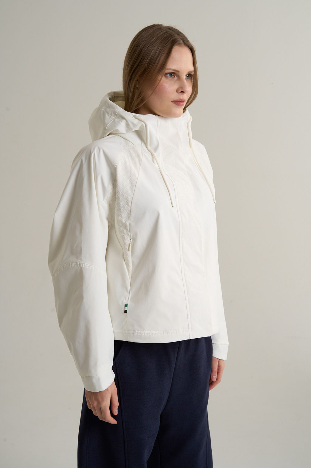 Куртка Белый ICONIC Woven Track Top