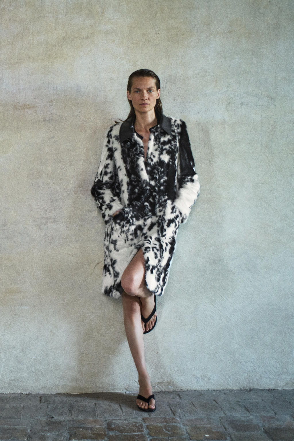 ABRIGO ESTAMPADO ANIMAL - THE ITEM ZARA WOMAN / Negro / Blanco  фото 5