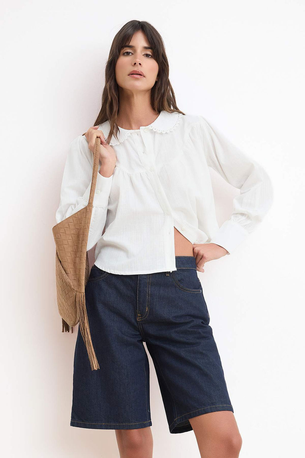 Beyaz Dantel Garnili Buzgulu Pamuklu Gomlek TWOSS26GO00084