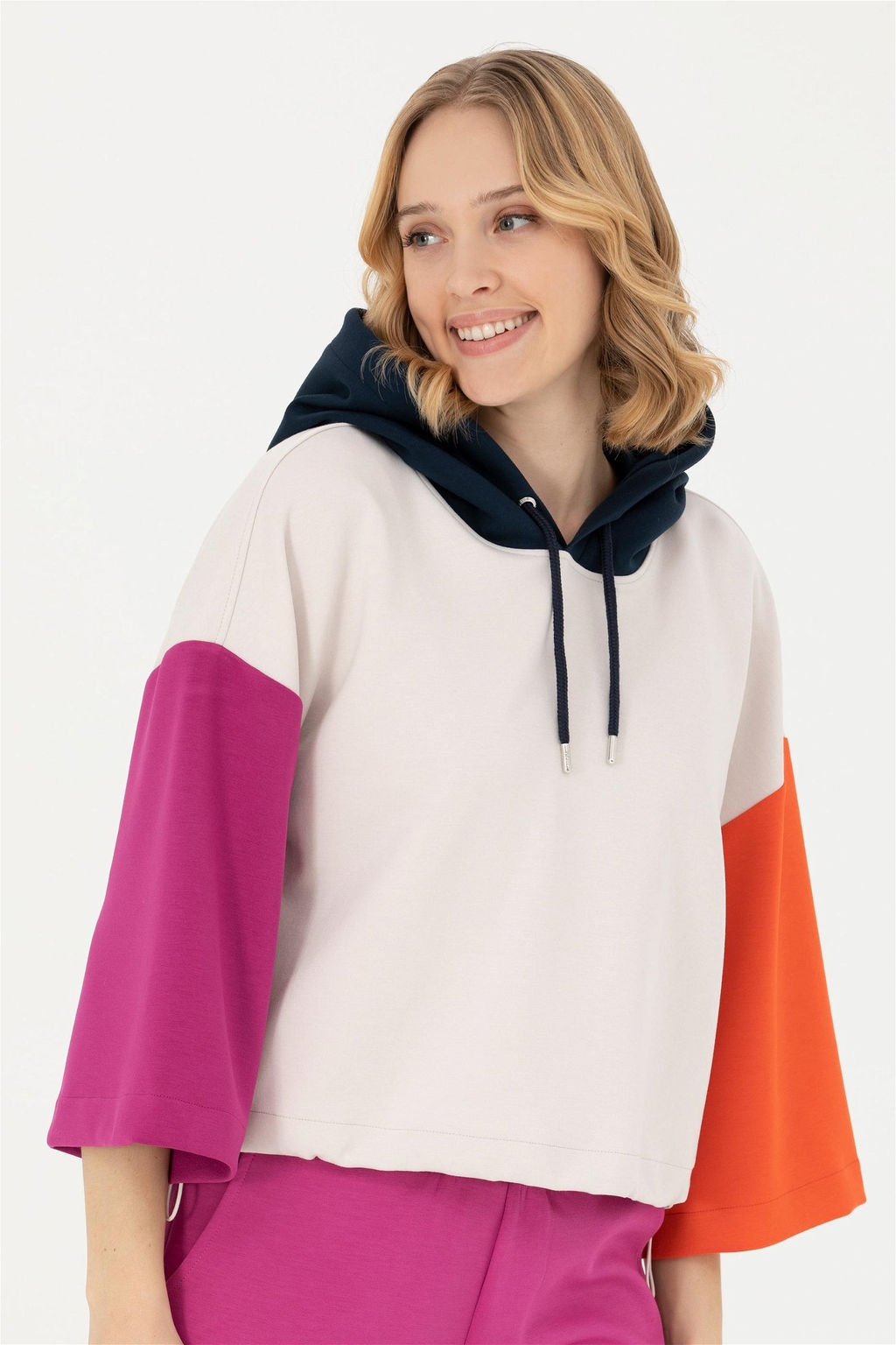 Женский свитшот с камнем - U.s. polo assn фото 3