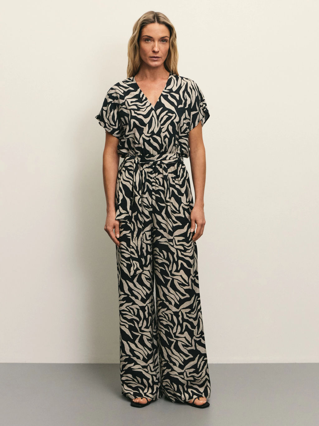 Комбинезон из вискозы / Zarina  фото 2