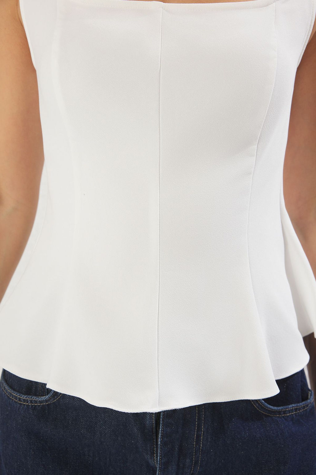 Trendyolmilla Beyaz Fitted Kare Yaka Peplum Dokuma Bluz TWOSS25BZ00497  фото 3