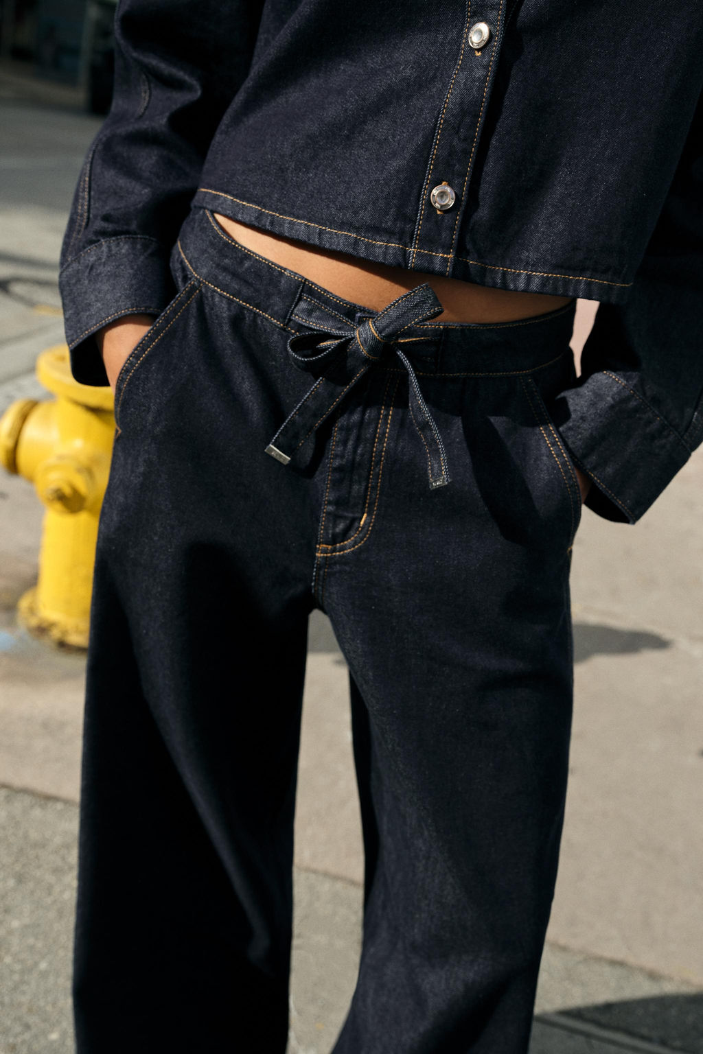 Z1975 HIGH-WAIST JOGGER WIDE-LEG JEANS - Zara фото 13