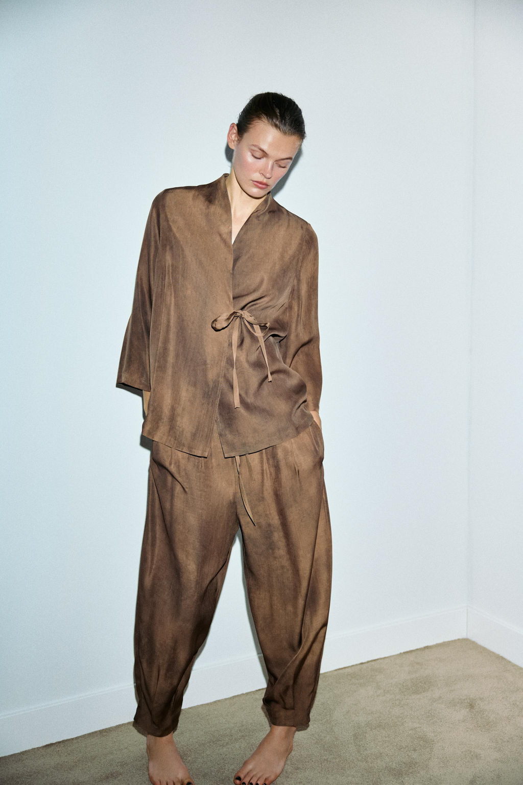 PRINTED VOLUME TROUSERS - Zara фото 5