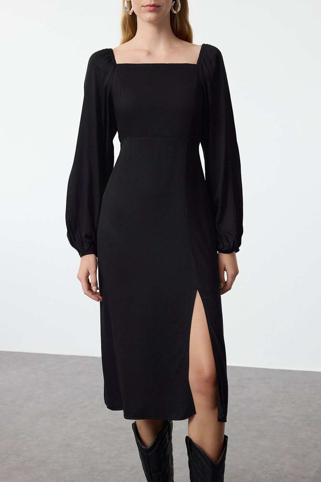 Siyah Kare Yaka Balon Kollu A Kesim Midi Belmando Kumas Dokuma Elbise TWOAW25EL00243 - Trendyolmilla фото 4