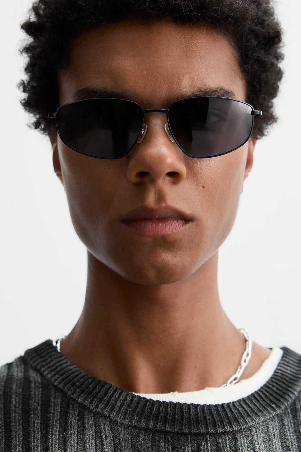 SPRAY PRINT SWEATER - Zara фото 6