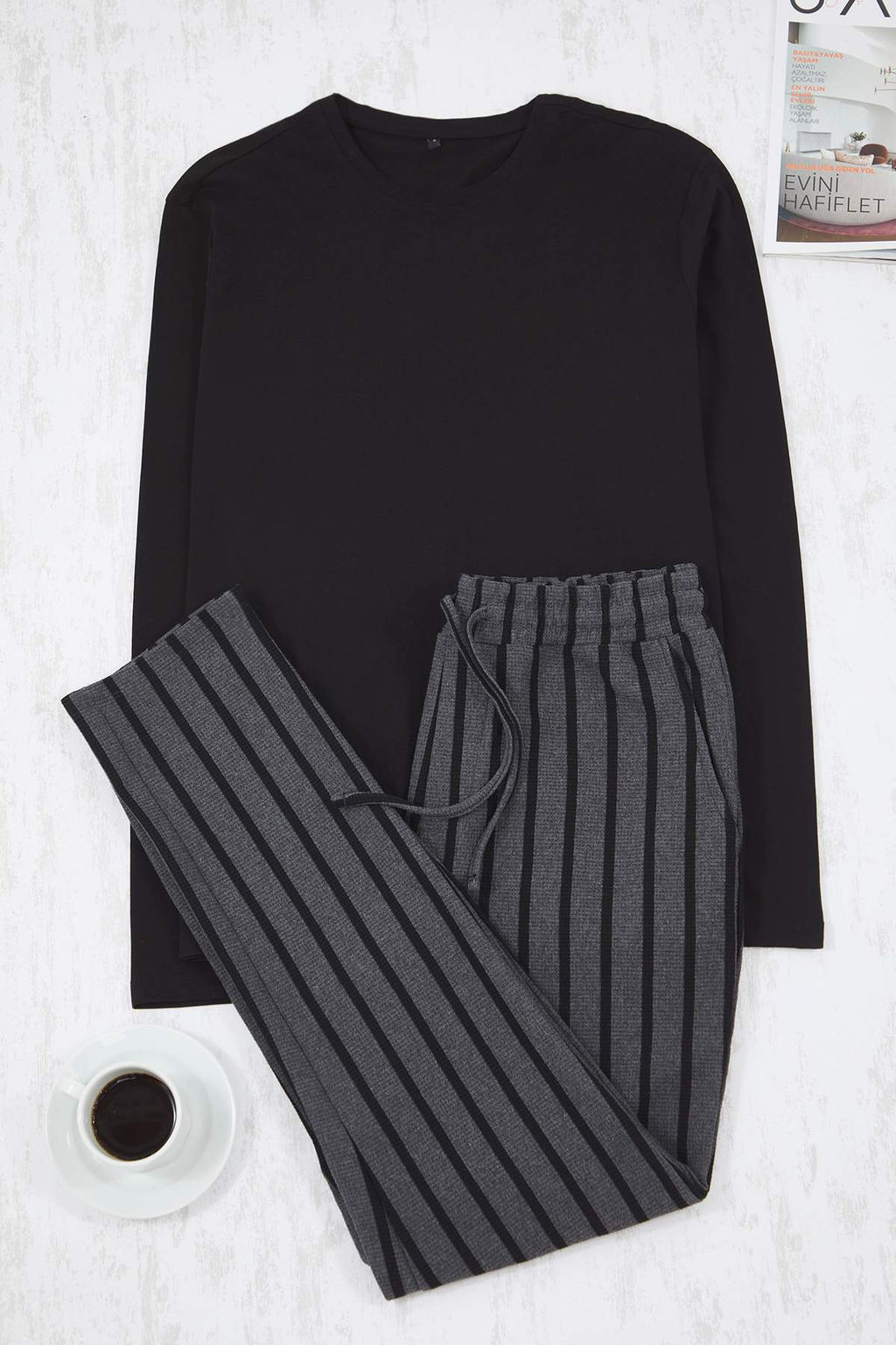 Siyah - Antrasit Regular Fit Cizgili Dokulu Orme Pijama Tak?m? TMNAW26PT00006 - Trendyolmilla фото 6