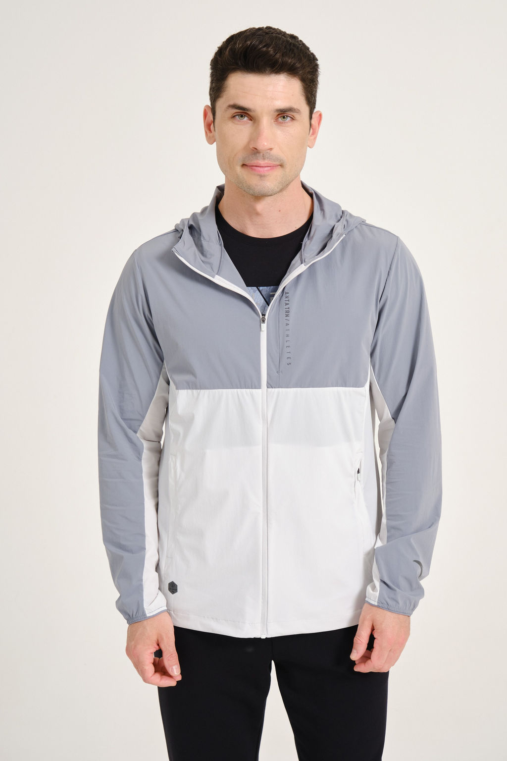 Ветровка Серый