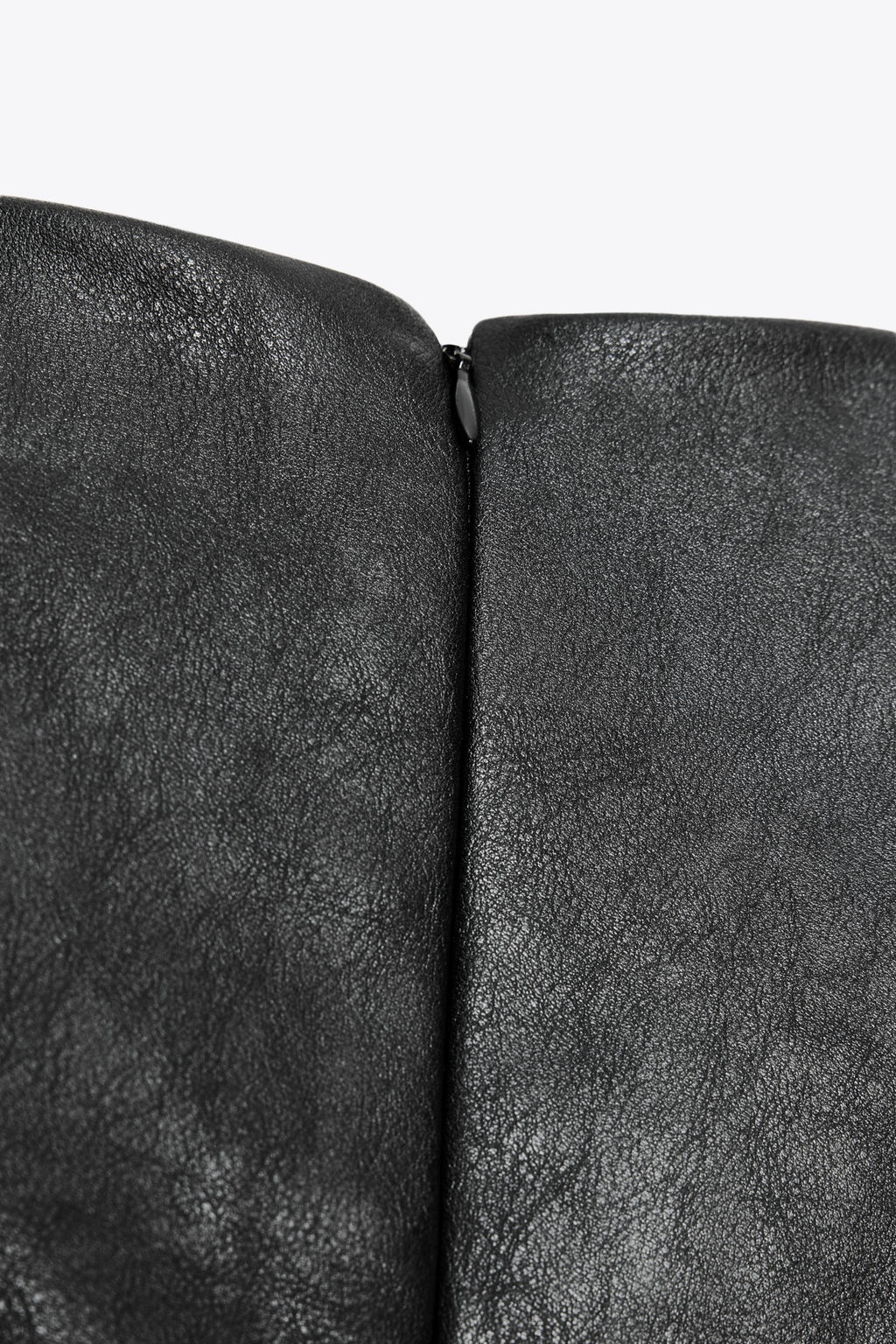 FAUX LEATHER SHORT DRESS WITH SHOULDER PADS - Zara фото 9