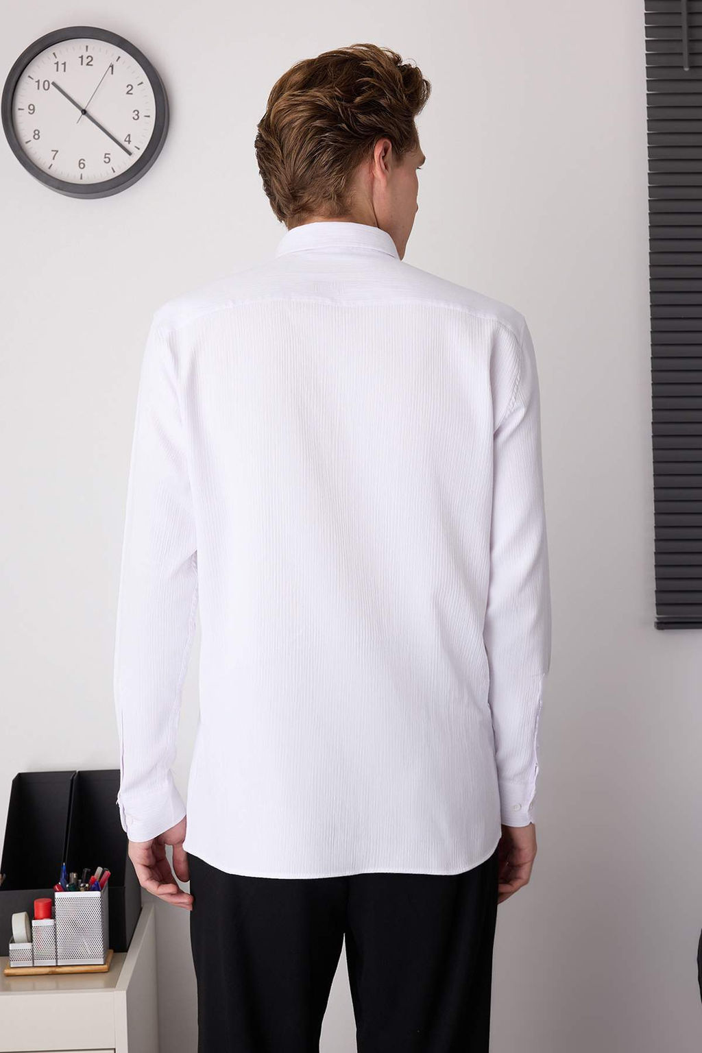 Beyaz Fitted Erkek Gomlek TMNAW26GO00002 - Trendyolmilla фото 10