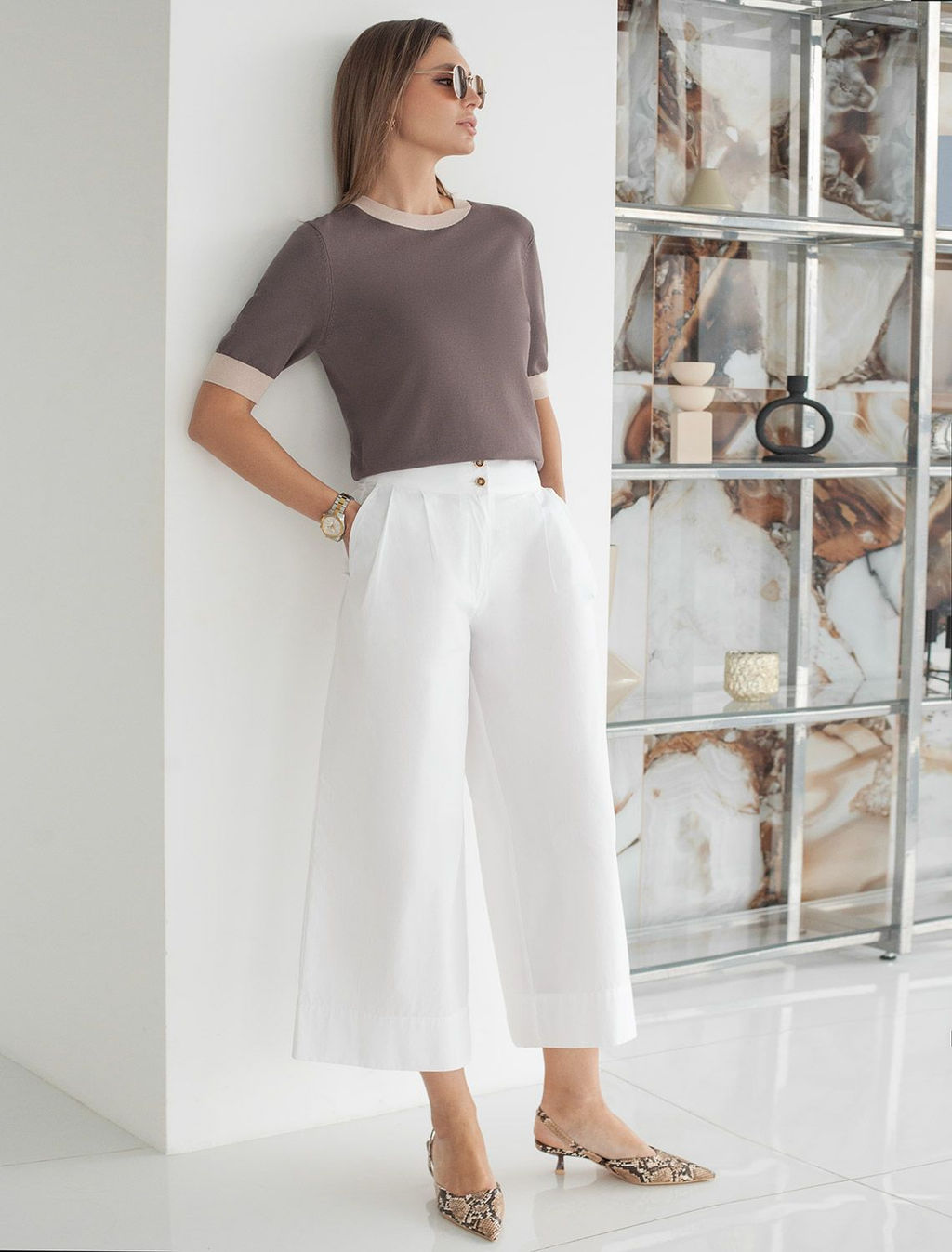 Джемпер с коротким рукавом тонкой вязки из вискозы с люрексом