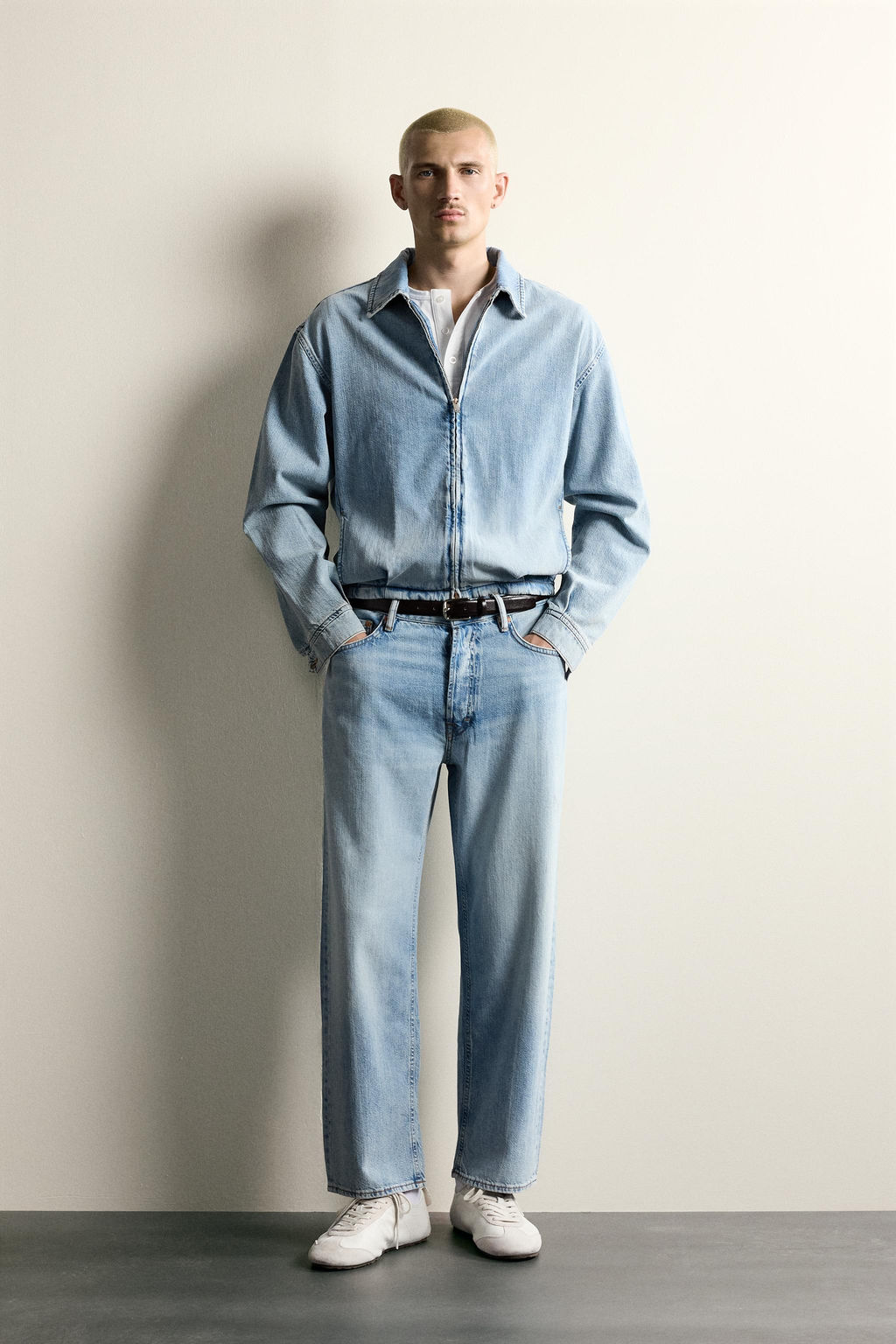 CAZADORA DENIM LAVADO CREMALLERA / Azul claro