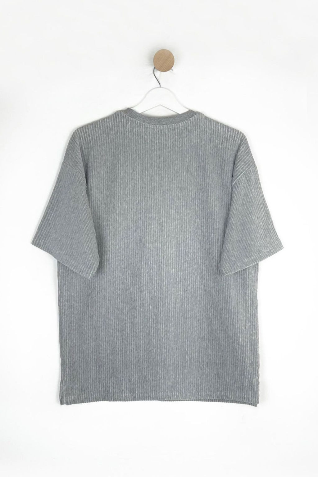 TRENDYOL MAN Gri Oversize/Genis Kesim Yumusak Tuseli Kadife Gorunumlu T-Shirt TMNSS25TS00106 - Trendyolmilla фото 7