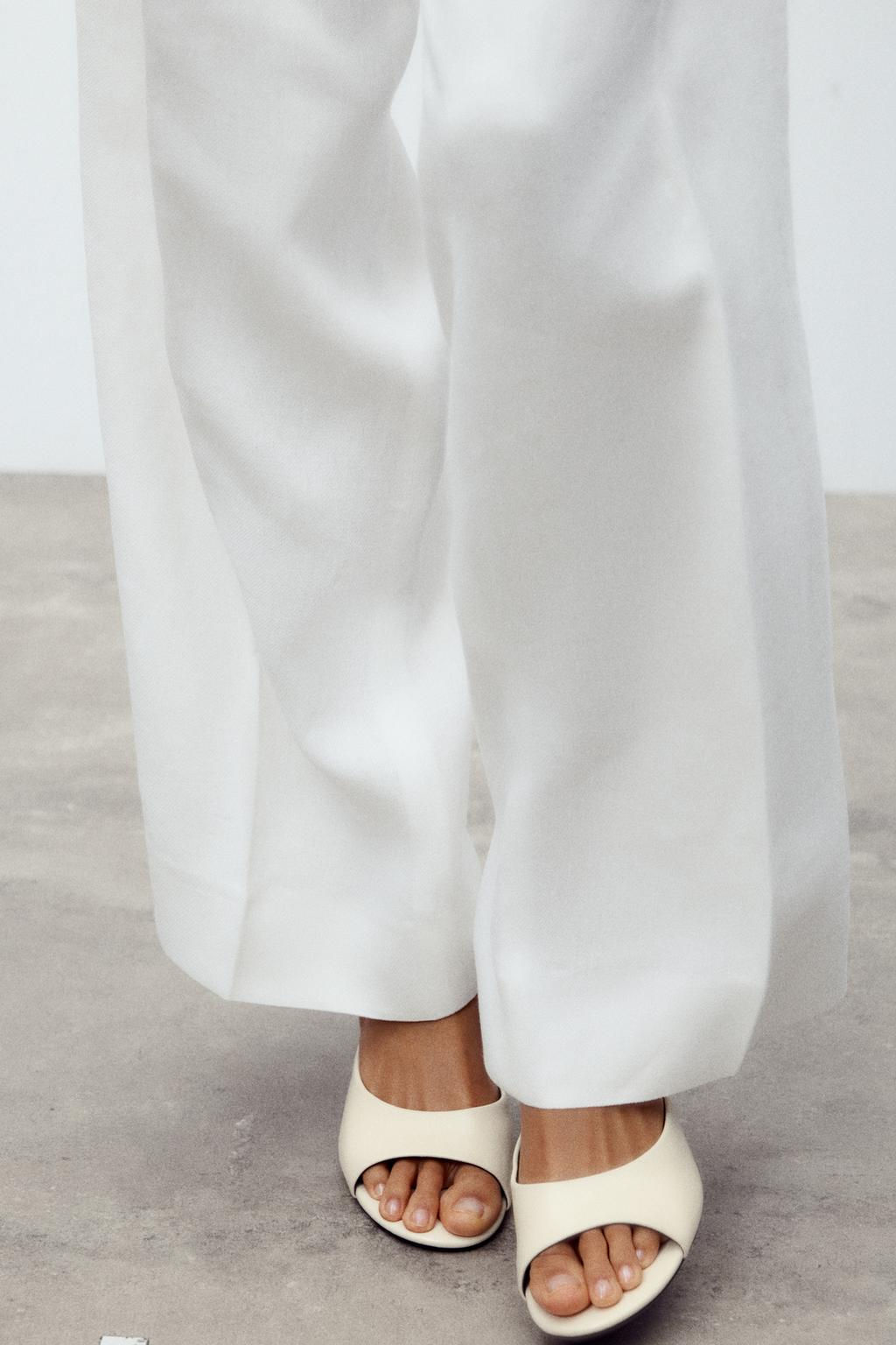 LEATHER TRANSPARENT WEDGE MULES
