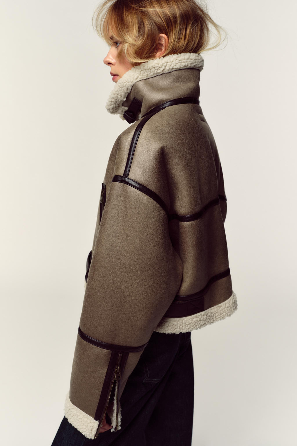DOUBLE-FACED SHORT JACKET - Zara фото 5