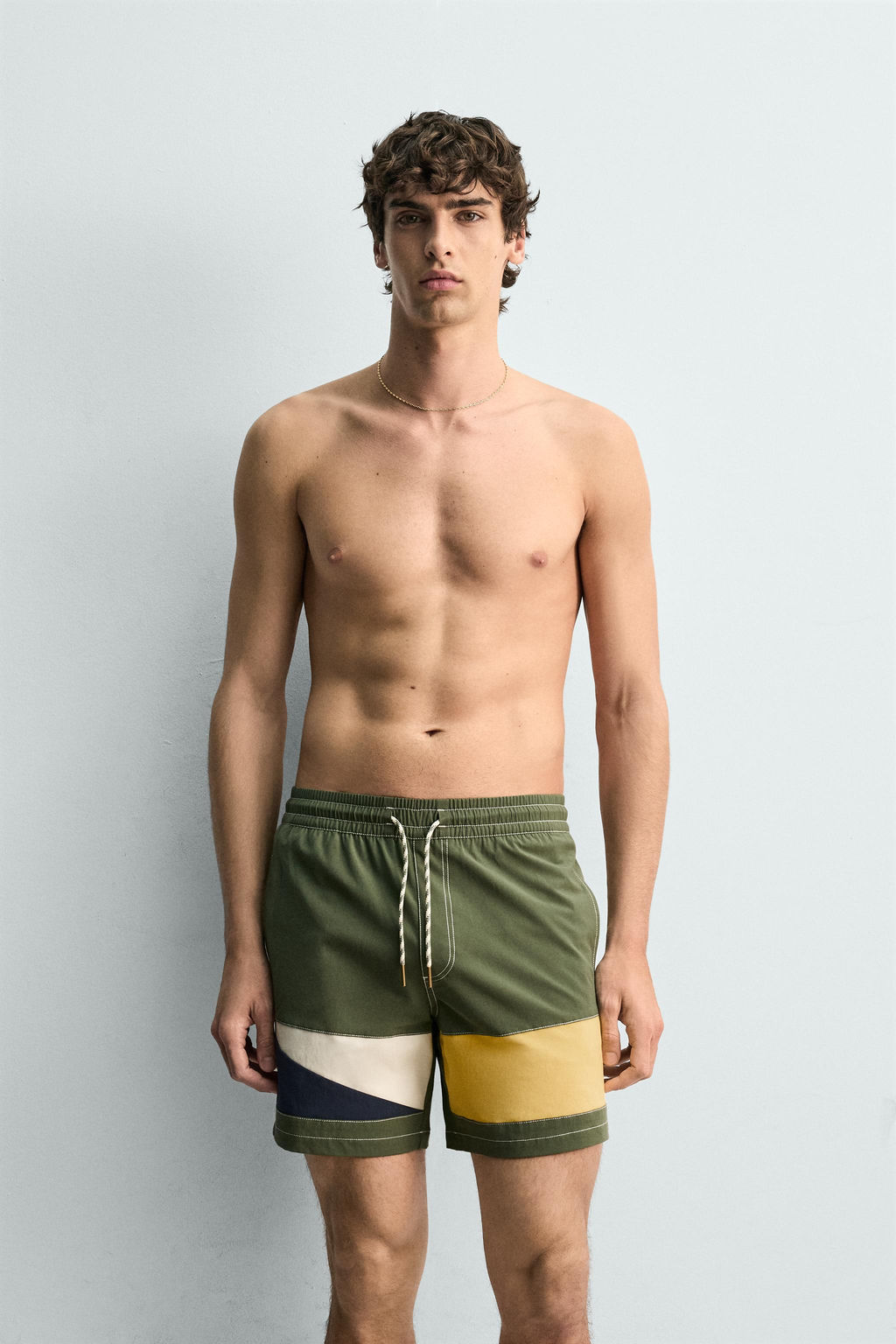 BA?ADOR LARGO COLOR BLOCK / Verde - Zara фото 5