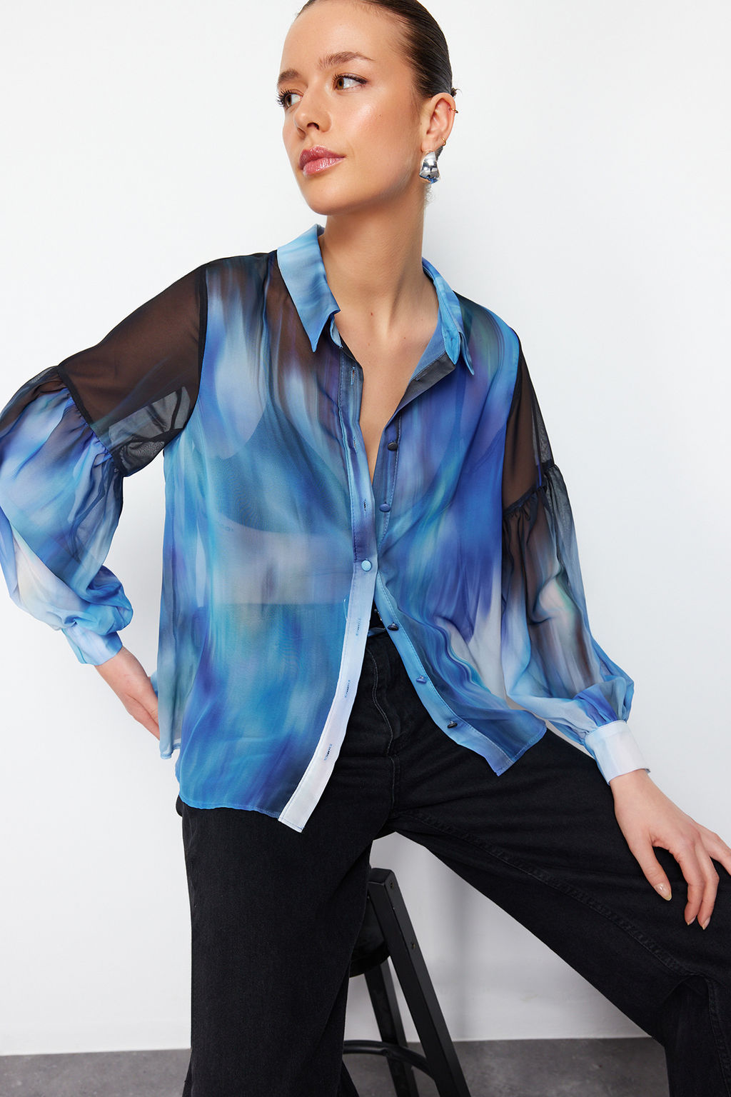 TRENDYOLMILLA Mavi Balon Kol Desenli Sifon Kumas Oversize Genis Kal?p Dokuma Gomlek TWOSS24GO00003  фото 3