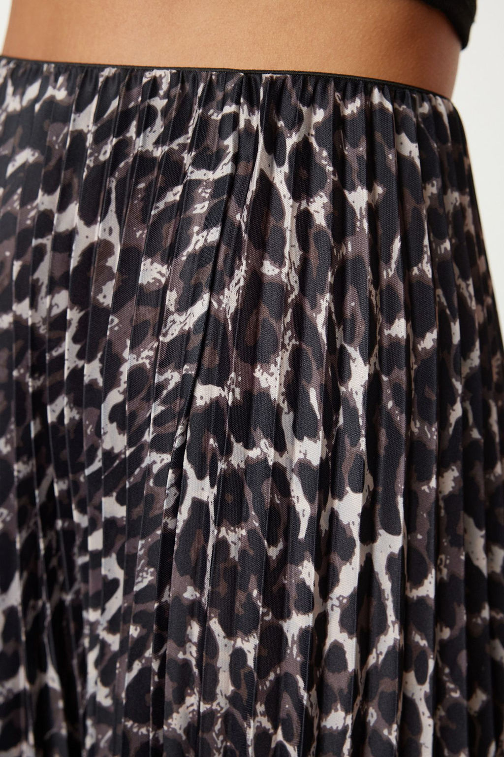 Koyu Kahverengi Piliseli Leopar Bask?l? Esnek Orme Etek TWOSS24ET00041