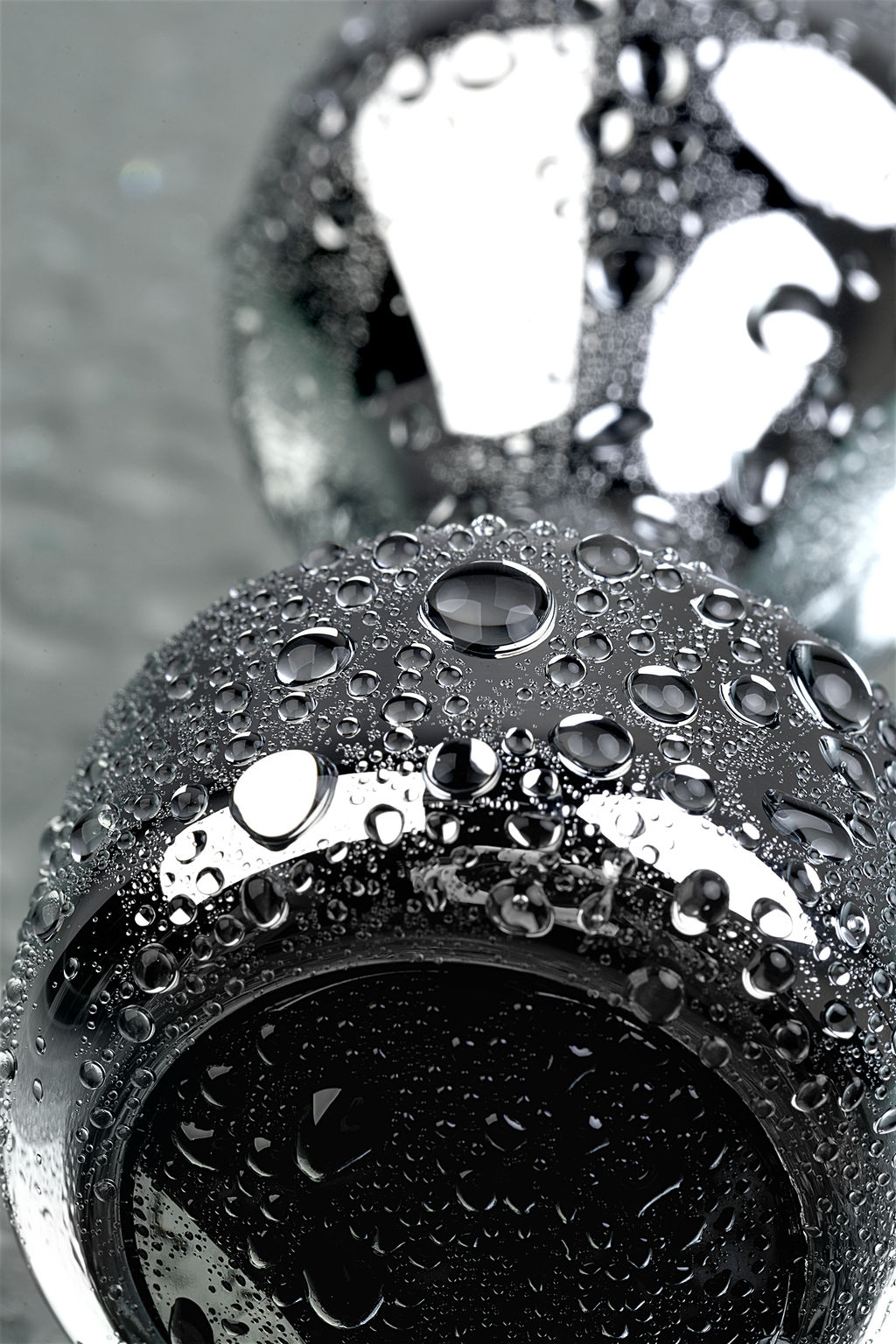 Анальная втулка Metal by TOYFA, металл, серебряная, с чёрным кристаллом, 10,8 см, 4 см, 200 г  фото 11