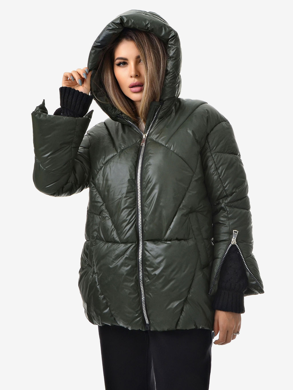 Зимняя куртка с вязанной отделкой