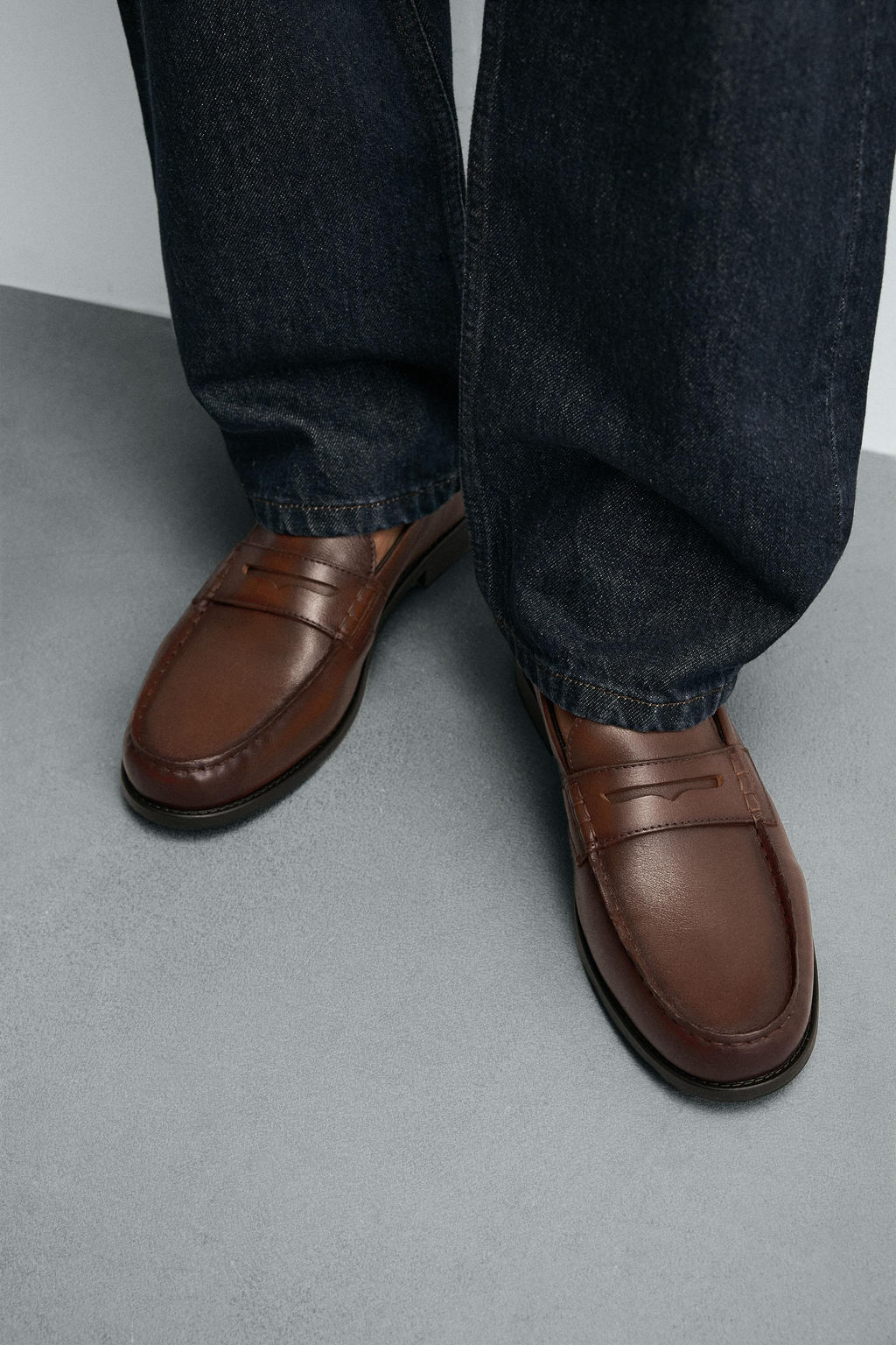 LEATHER PENNY LOAFERS