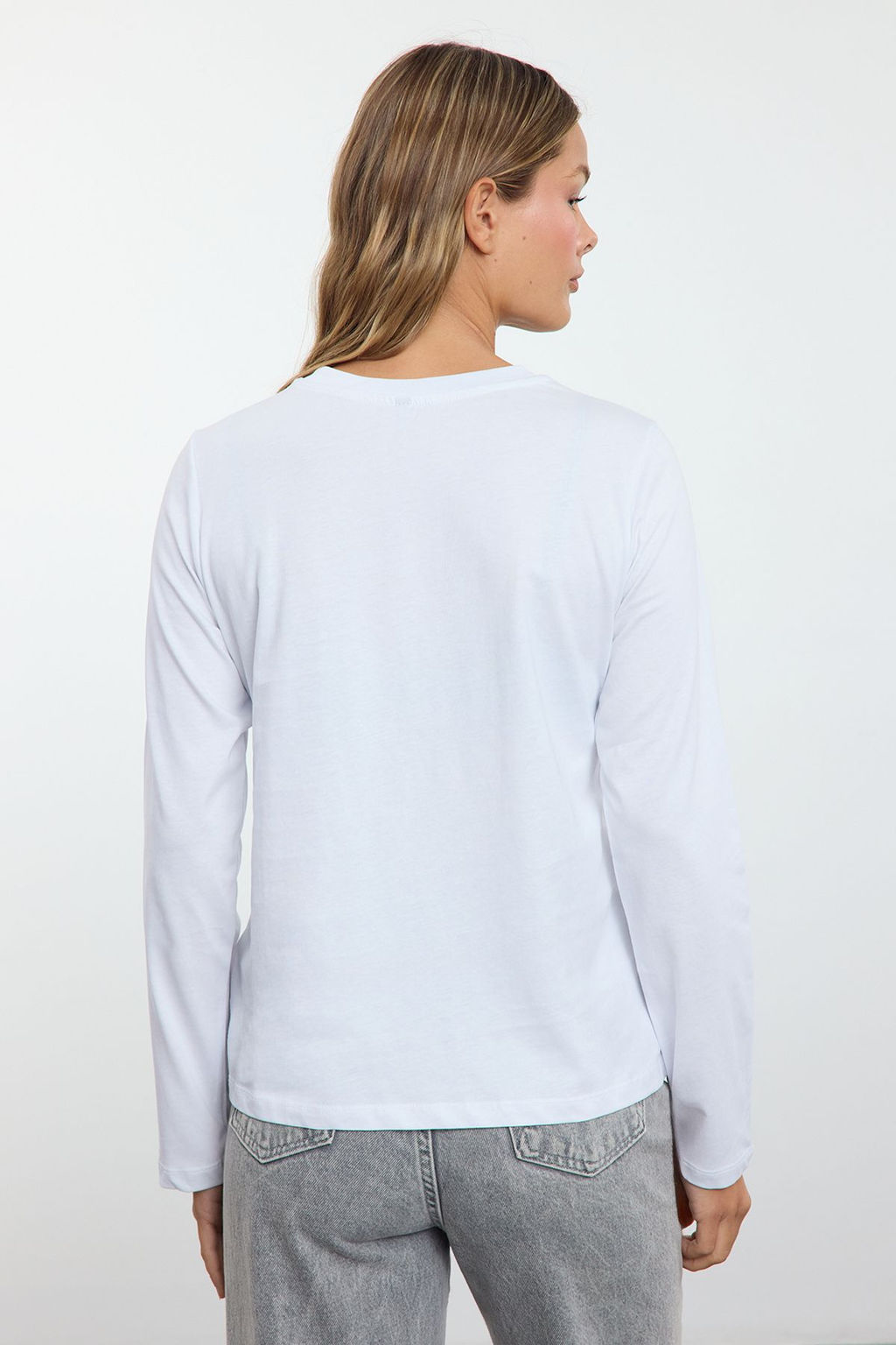 Siyah-Beyaz 2li Paket Bisiklet Yaka Regular/Normal Kesim Orme T-Shirt TWOAW25TS00001