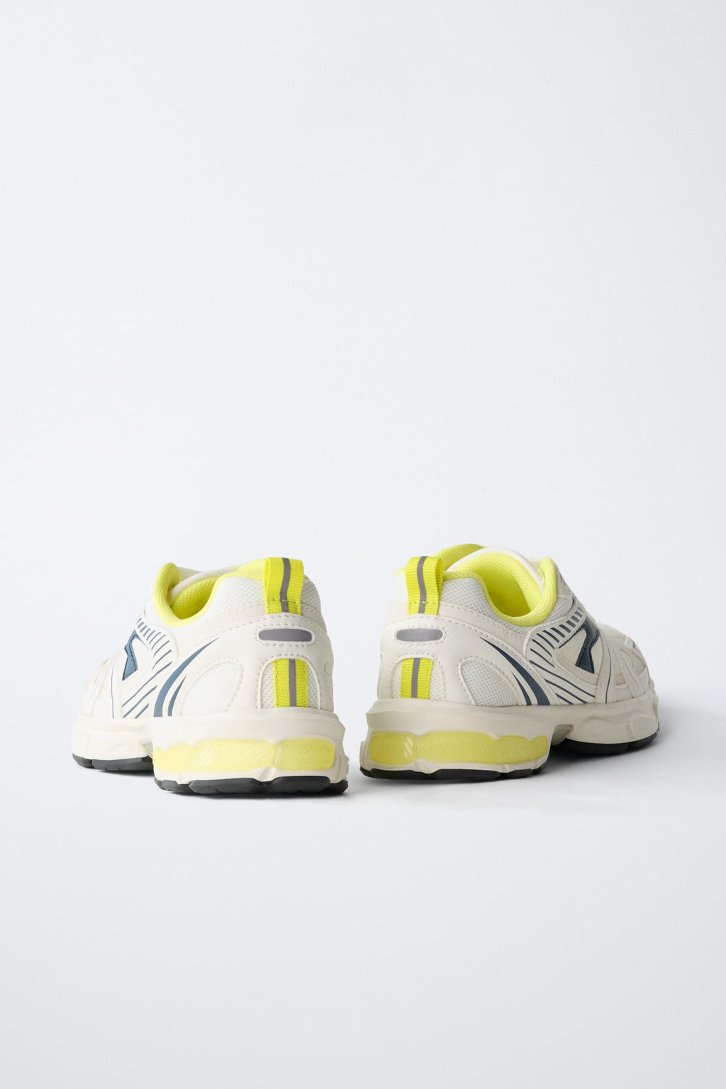 ZAPATILLA DEPORTIVA CONTRASTE COLOR / Blanco - Zara фото 6