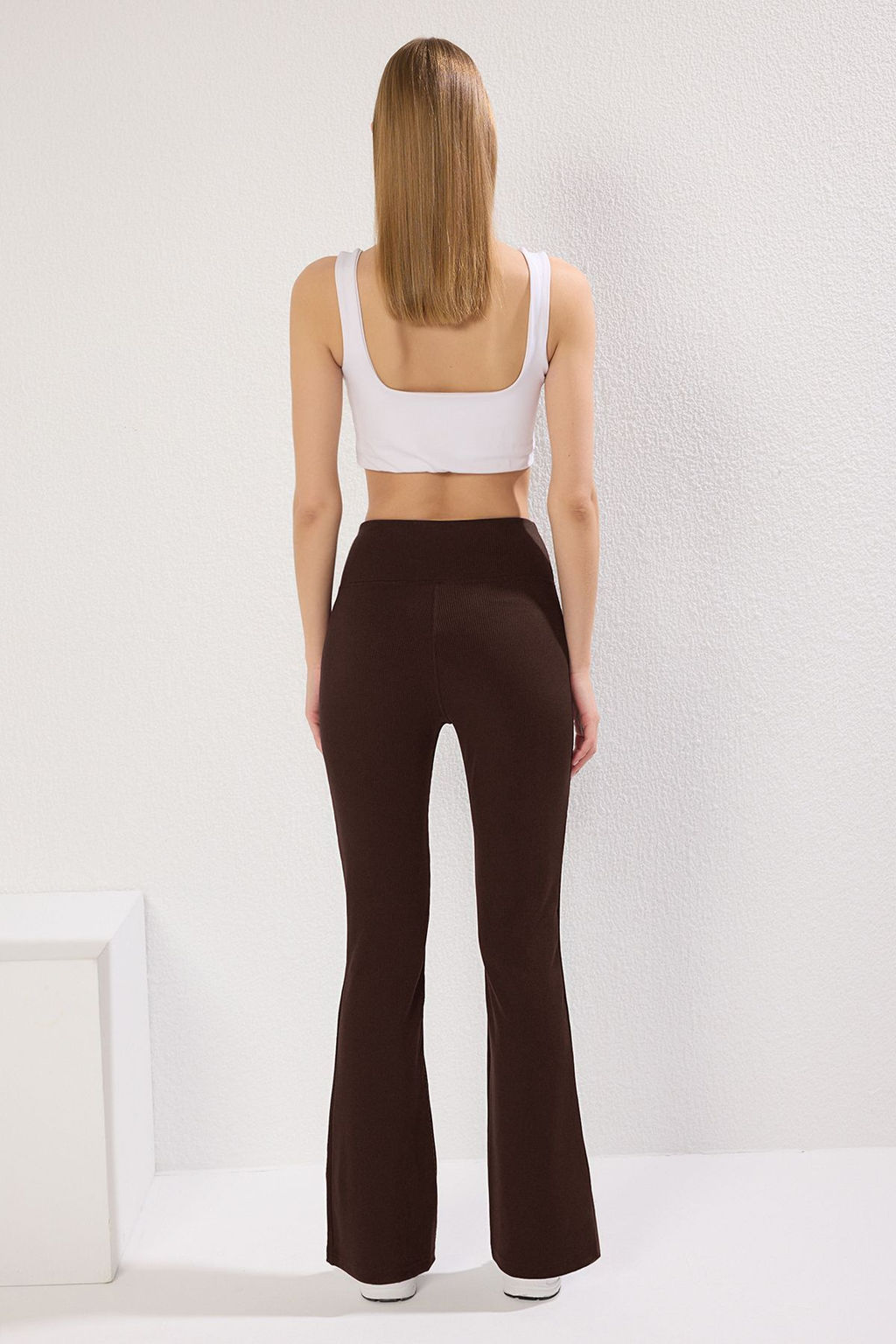 TRENDYOLMILLA Siyah Fitilli Ispanyol Paca Yoga Orme Spor Tayt TWOAW23TY00011  фото 31