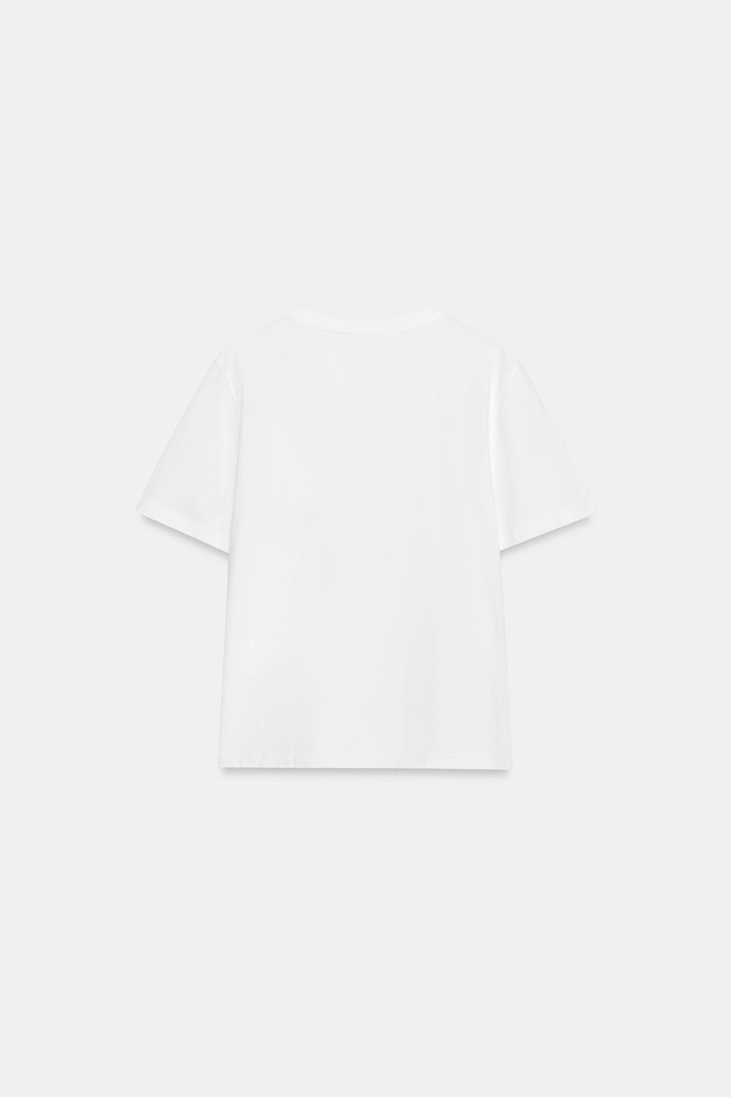 CAMISETA FLORES VOLUMEN / Blanco