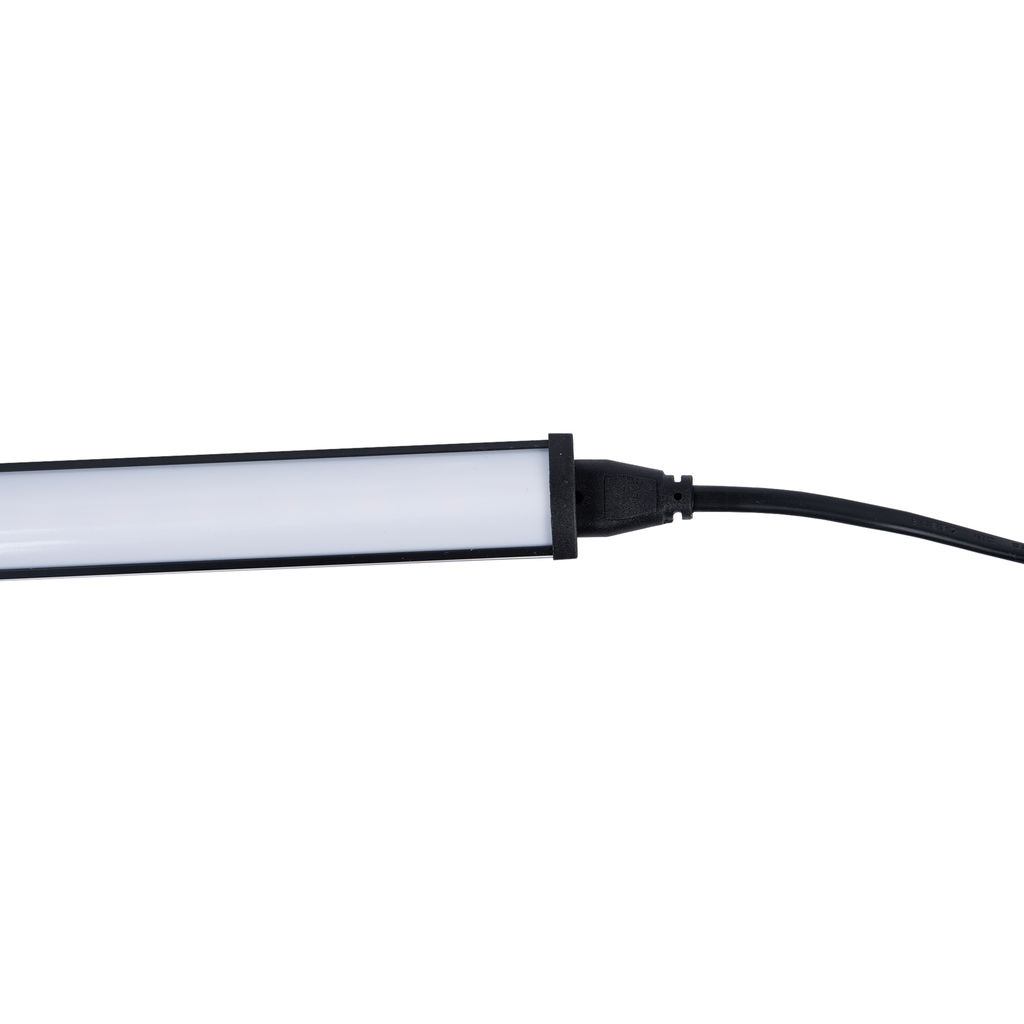 ULI-Q951 6W/4000K IP20 BLACK Светильник линейный светодиодный (аналог Т5), 230В. Кабель 0,9м с вилкой и крепление в/к. Белый свет (4000K). Корпус черный. TM Volpe