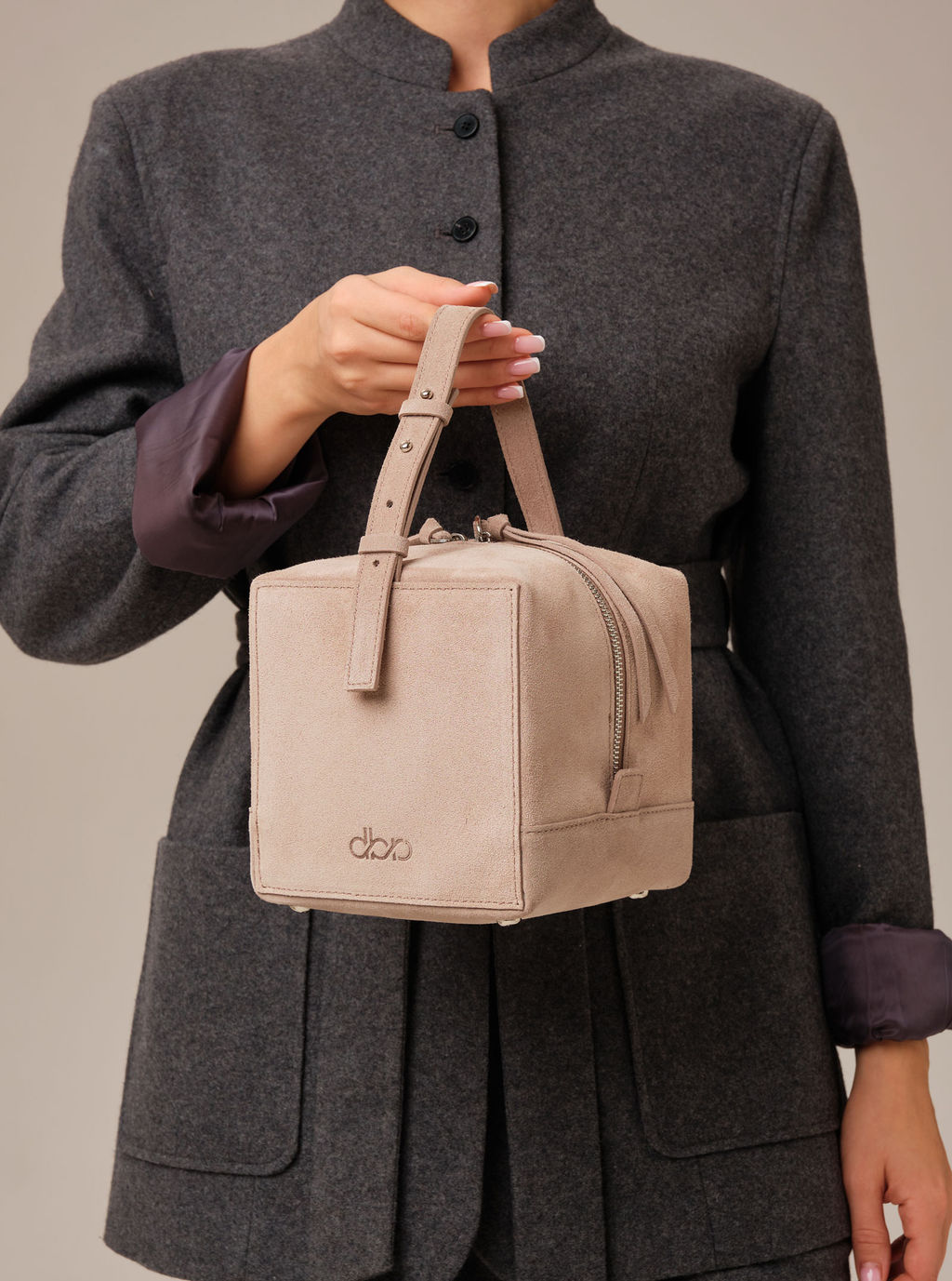 Замшевая сумка Quadra DBR 30989 ваниль  фото 6