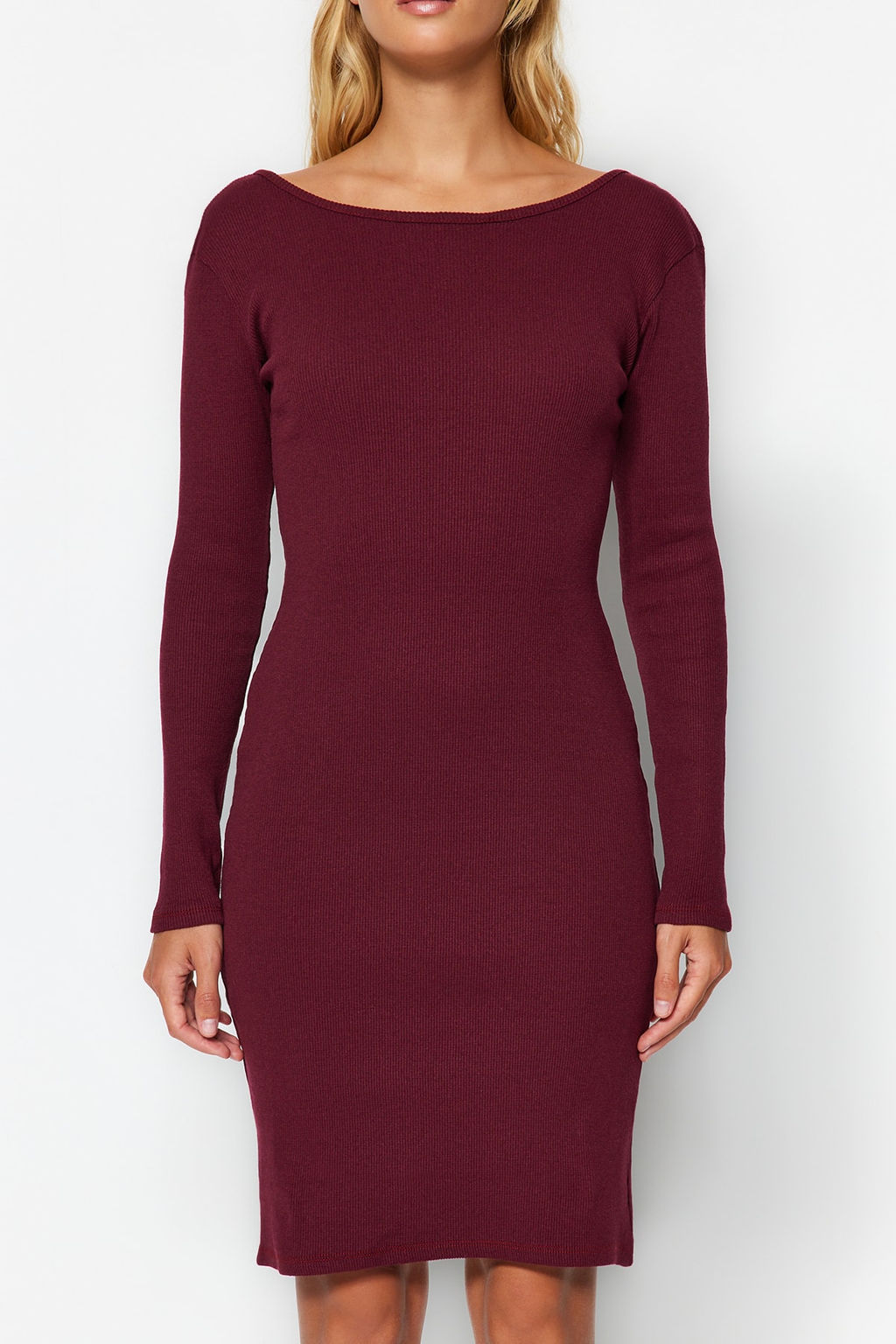 TRENDYOLMILLA Bordo Fitilli S?rt Detayl? Bisiklet Yaka Fitted/Vucuda Oturan Mini Esnek Orme Elbise TWOAW24EL00390  фото 4