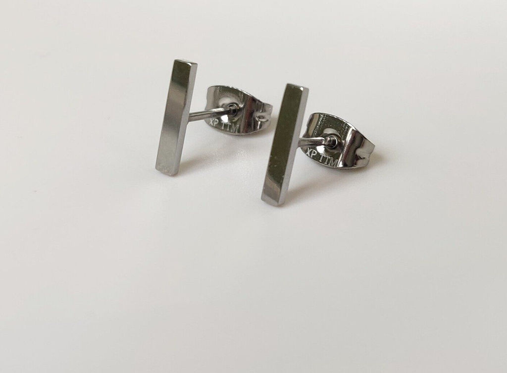 Серьги из стали