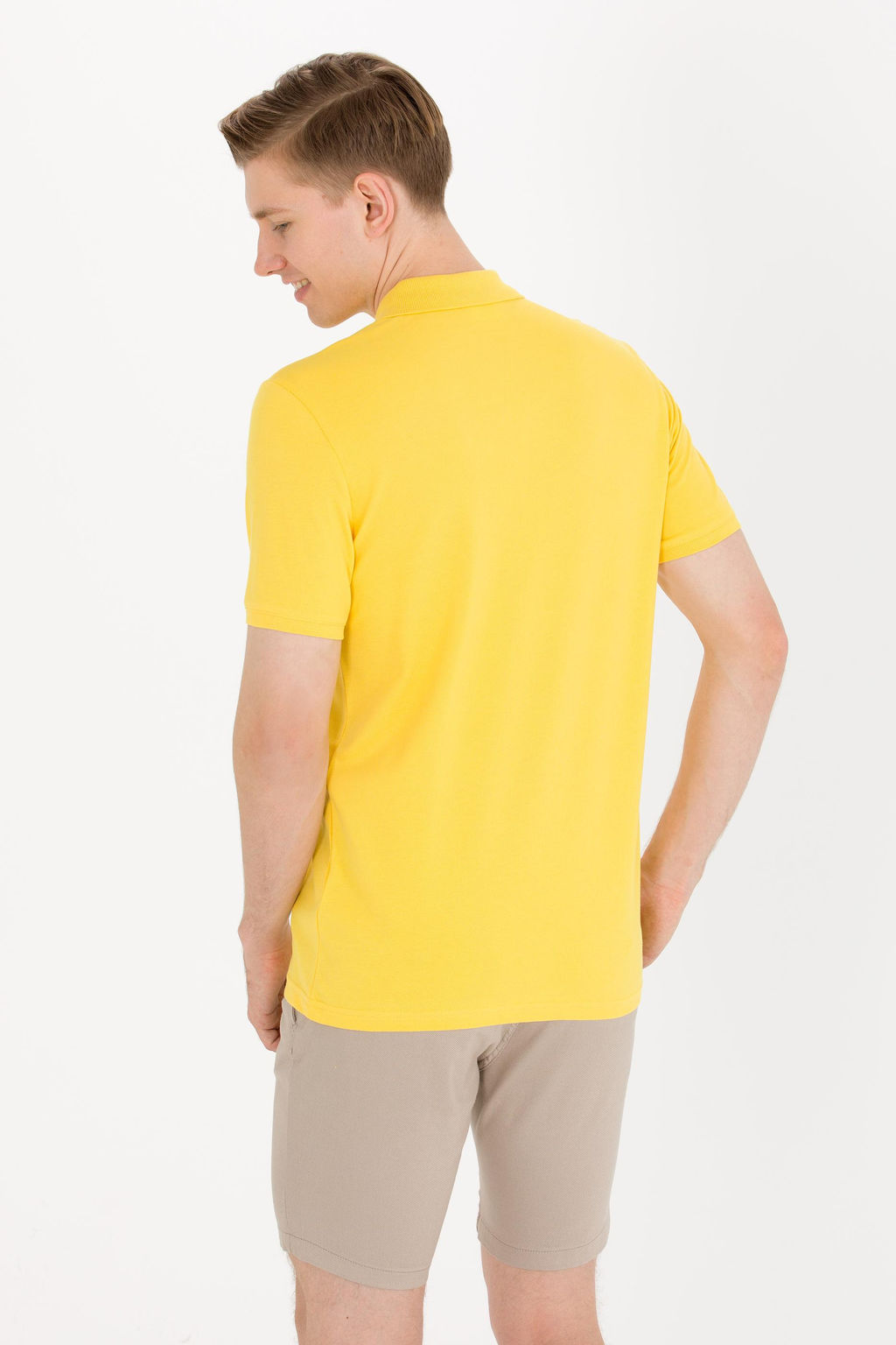 U. S. Polo Assn Мужская темно-желтая базовая футболка с воротником-поло - U.s. polo assn фото 5