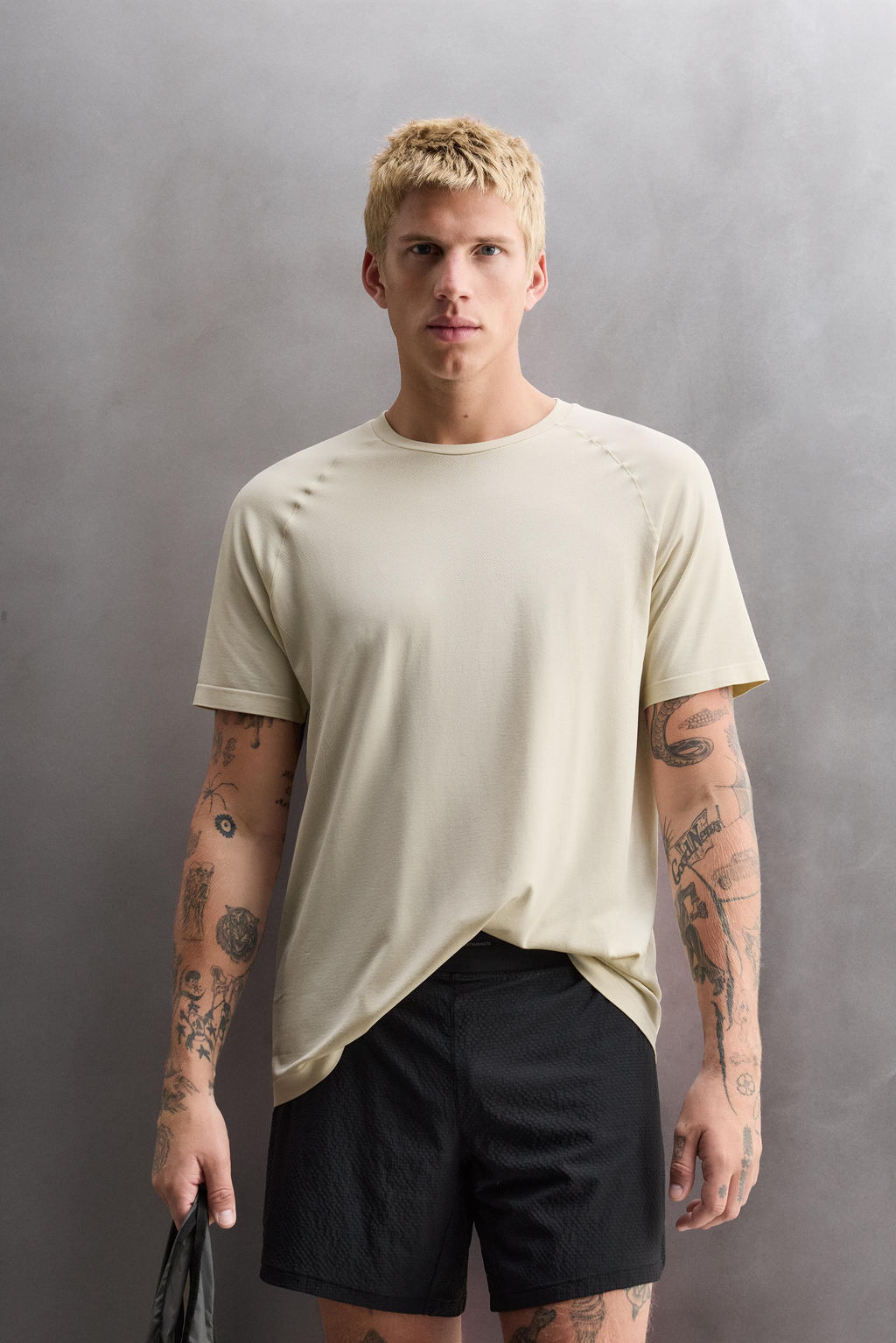 SEAMLESS TECHNICAL T-SHIRT - Zara фото 2