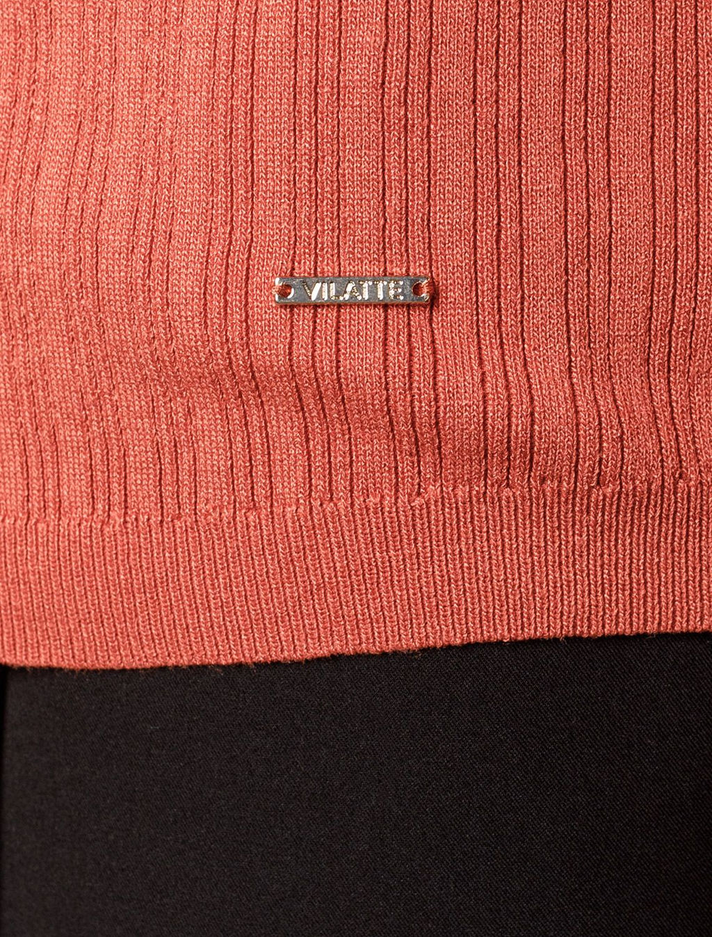 Джемпер тонкой вязки из вискозы с нейлоном