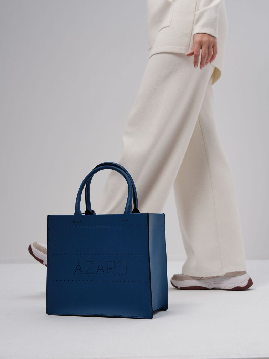 Сумка кожаная Azaro 30586 синяя гуашь