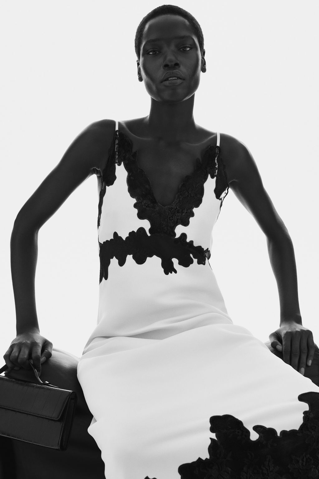 Vestido de tirantes con inserciones de encaje - H&m фото 2