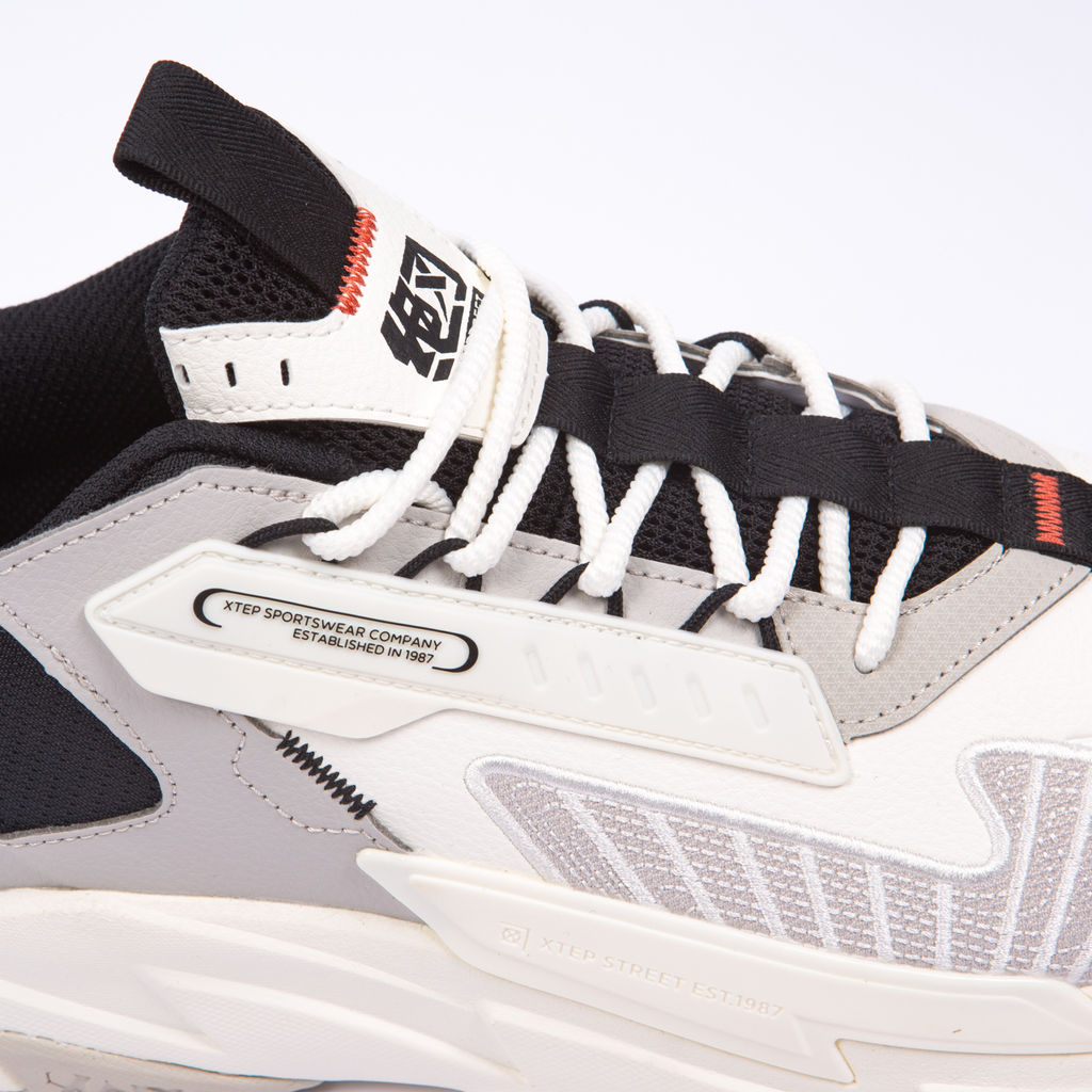 Кроссовки мужские