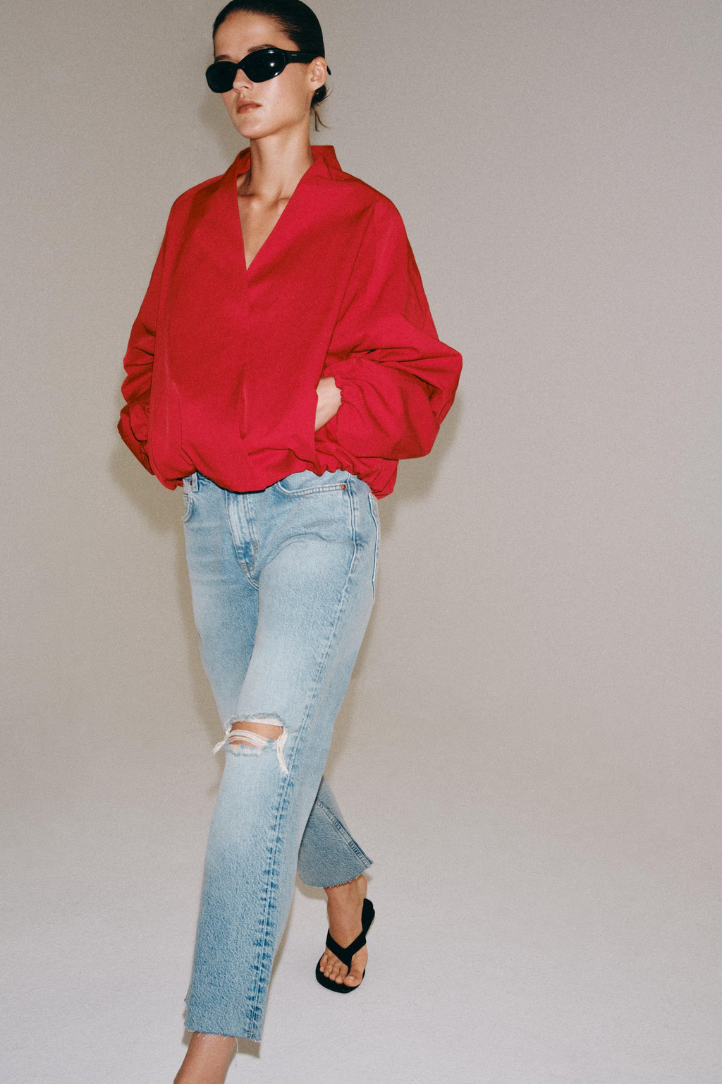 JEANS ZW COLLECTION RELAXED BOOTCUT TIRO MEDIO CROPPED / Azul claro - Zara фото 7