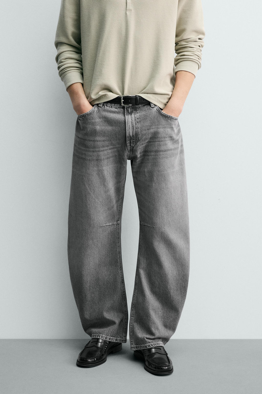 JEANS RELAXED BARREL FIT / Gris - Zara фото 2