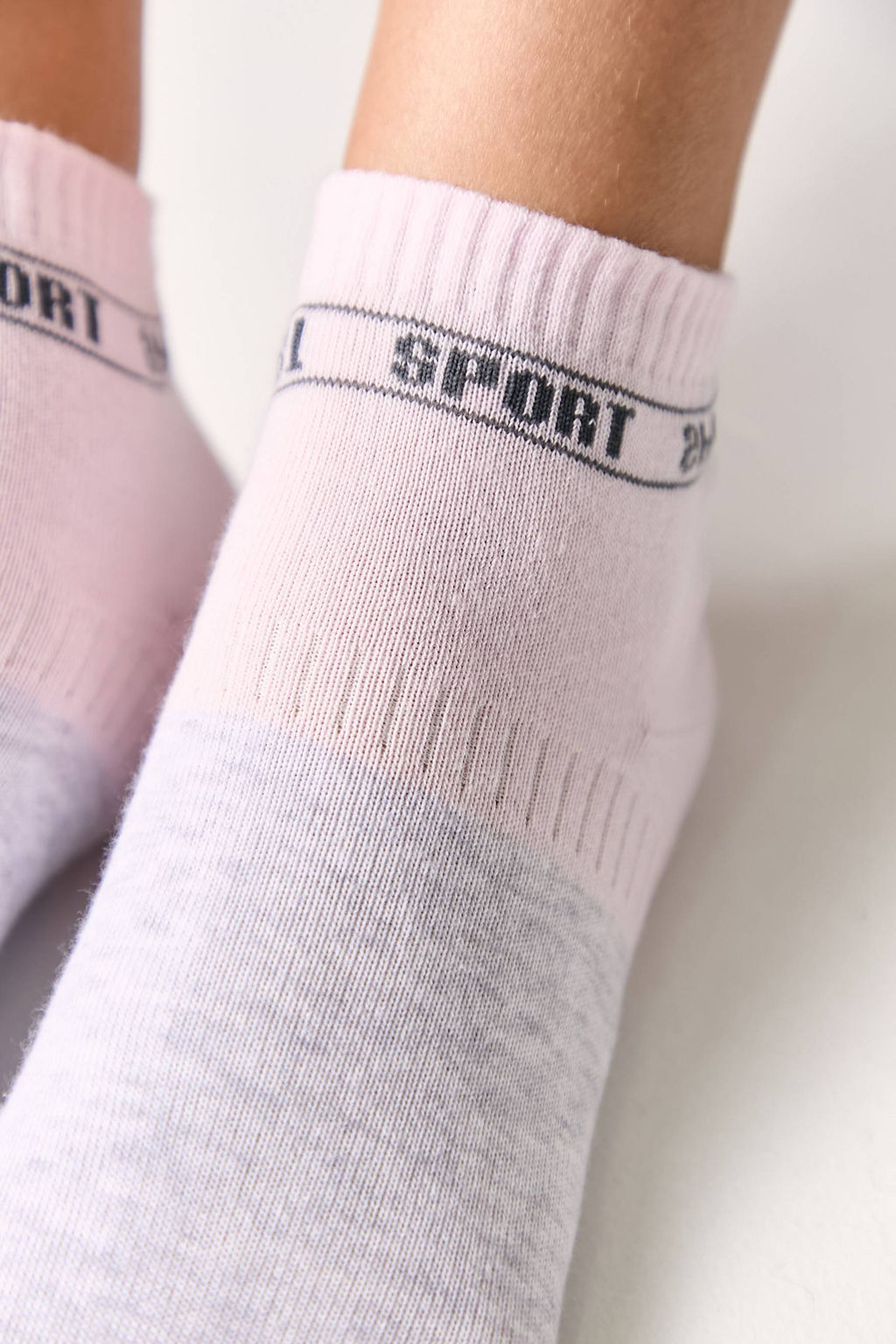 Цена за 2 пары Conte-kids ACTIVE (короткие) св.розовый-серый