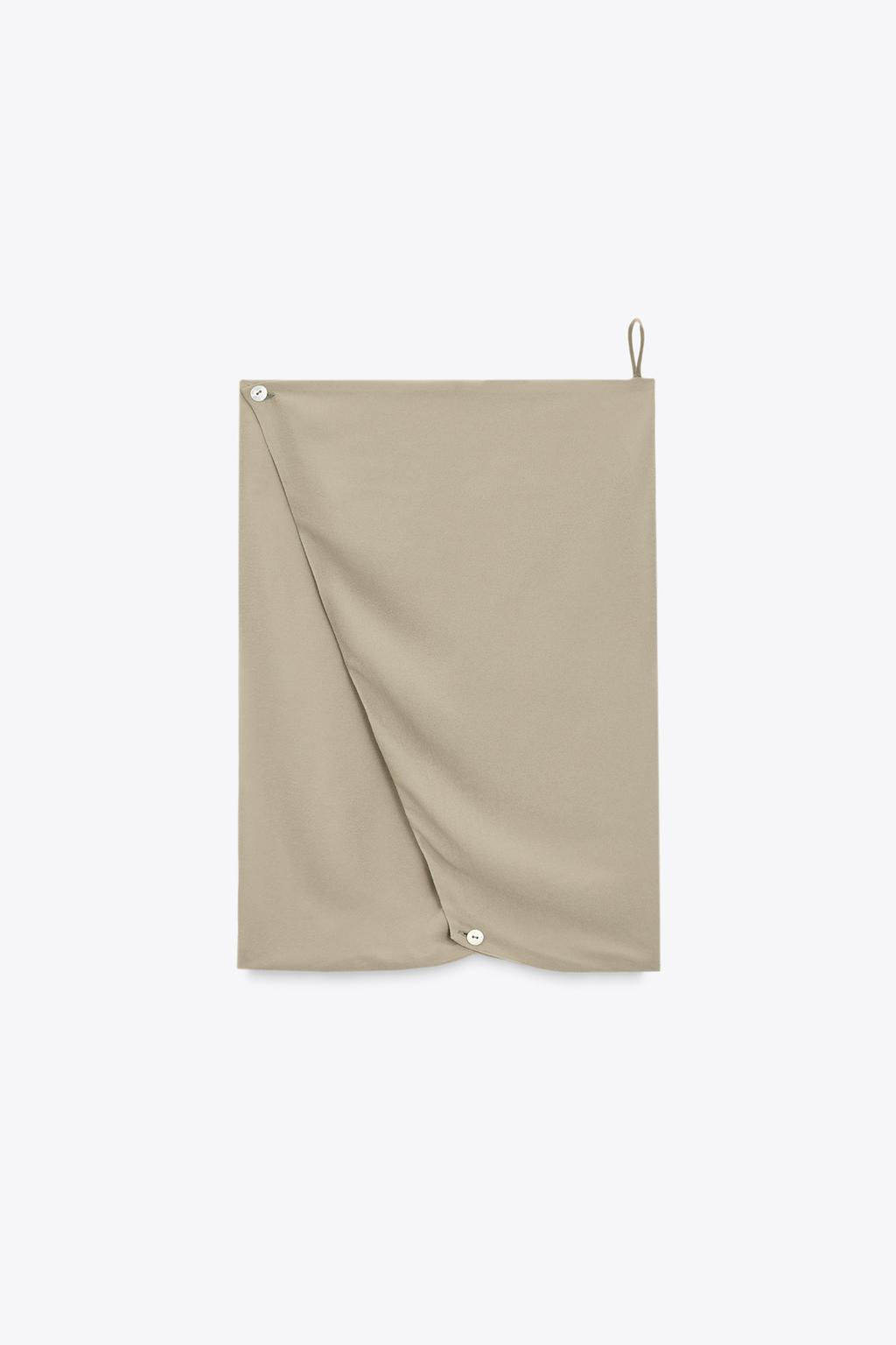 LIMITED EDITION VOLUMINOUS HALTERNECK MAXI DRESS - Zara фото 6