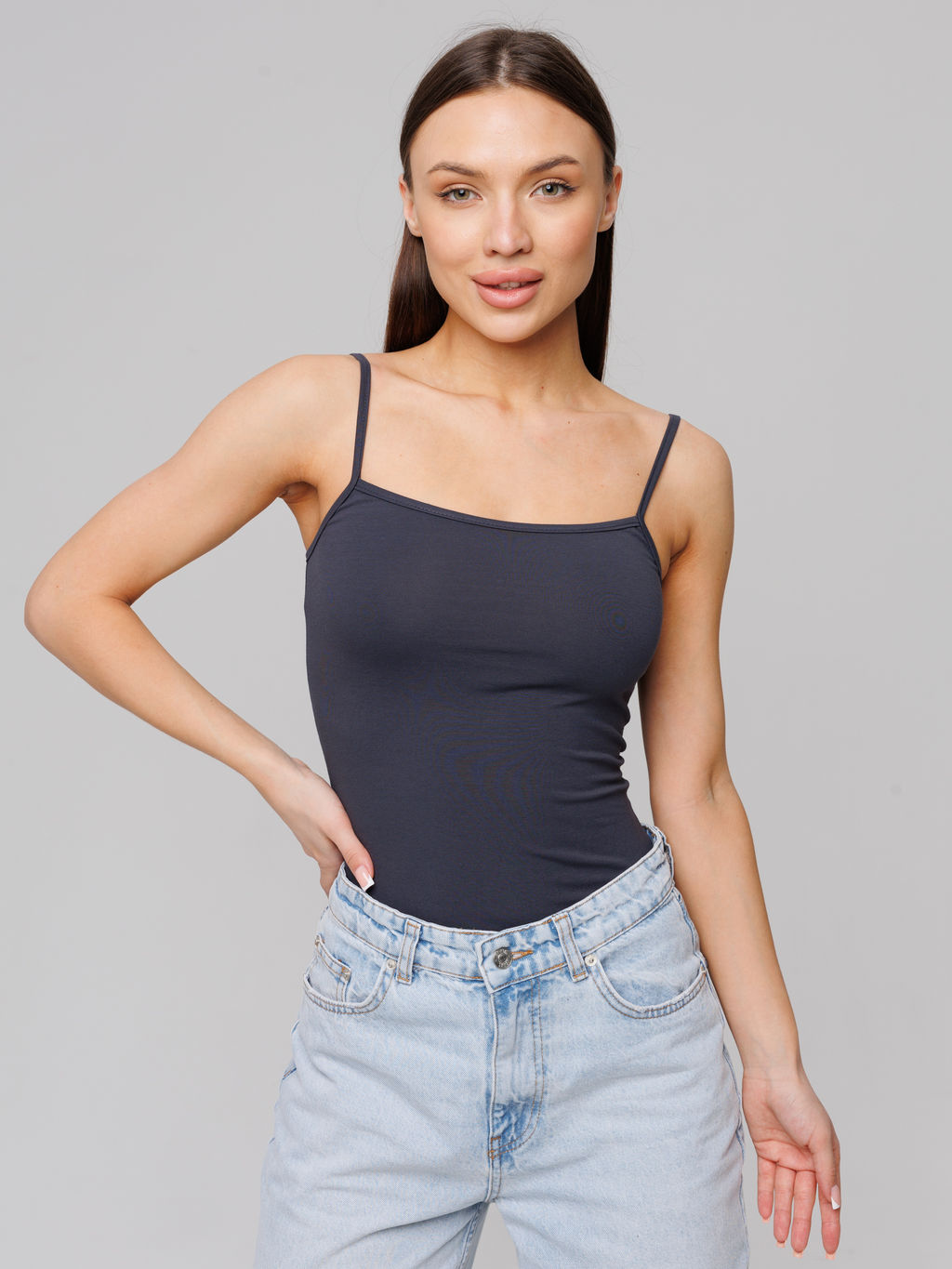 Женская майка на бретелях графит ЛТ-07 (33)