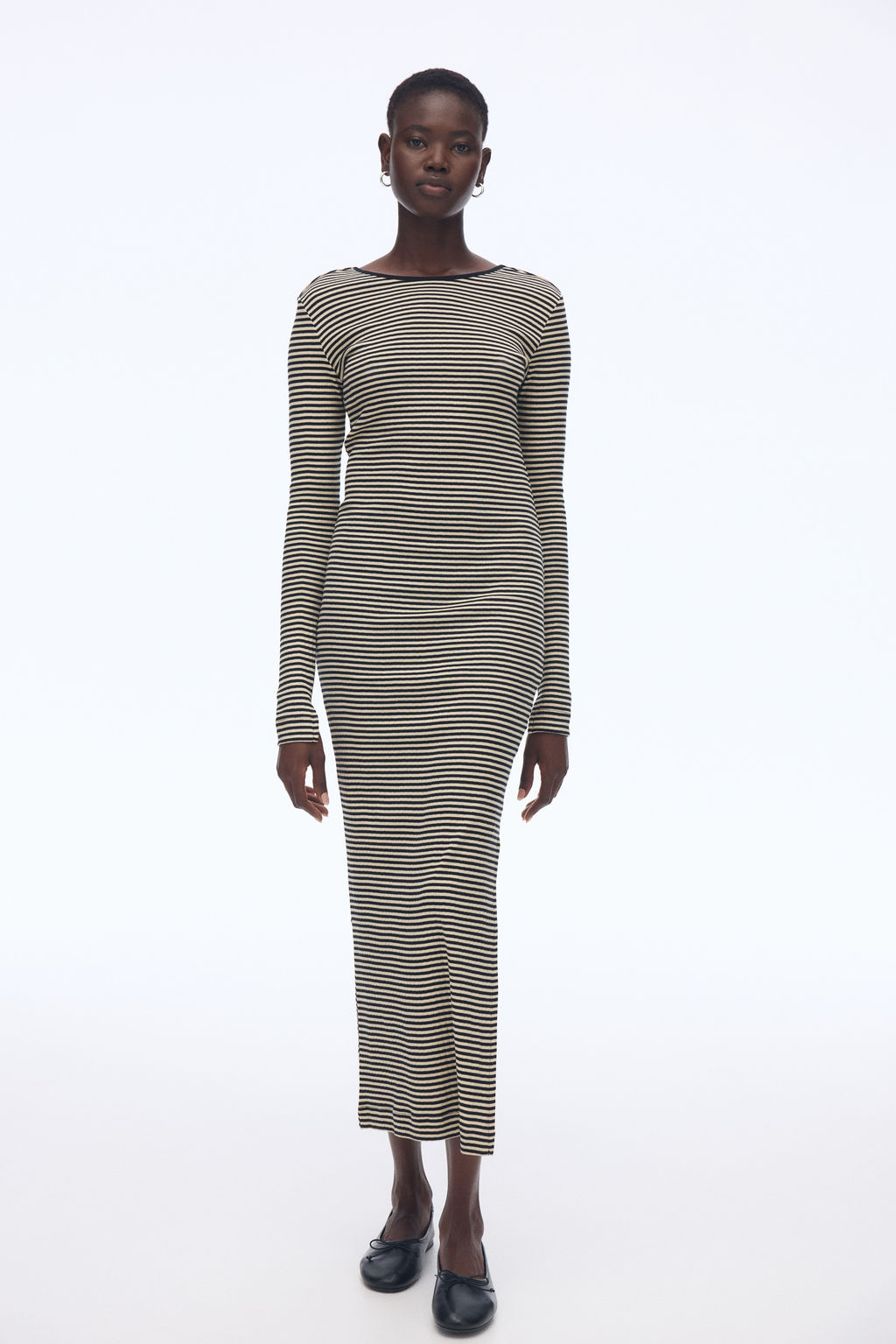 Vestido de canal? con espalda en U - H&m фото 6