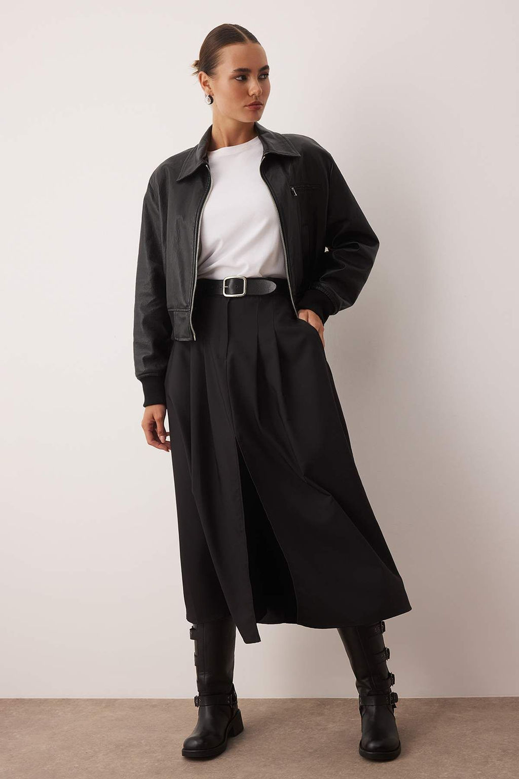 Siyah Onu Y?rtmacl? Dokuma Midi Etek TWOAW26ET00042 - Trendyolmilla фото 2