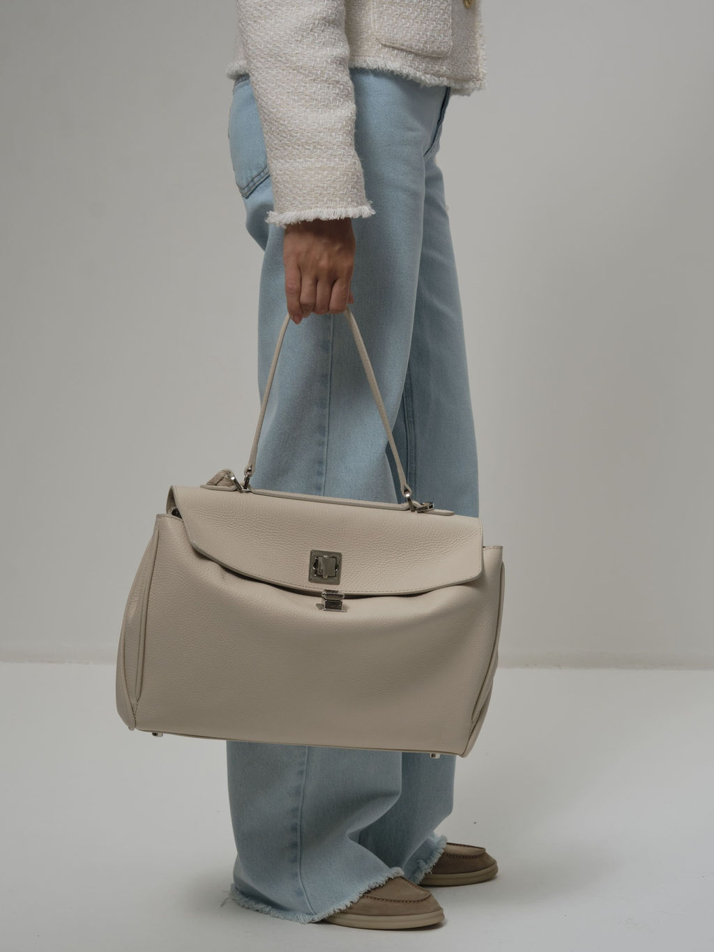 Сумка Barbara DBR 31105 светлый крем фото 2