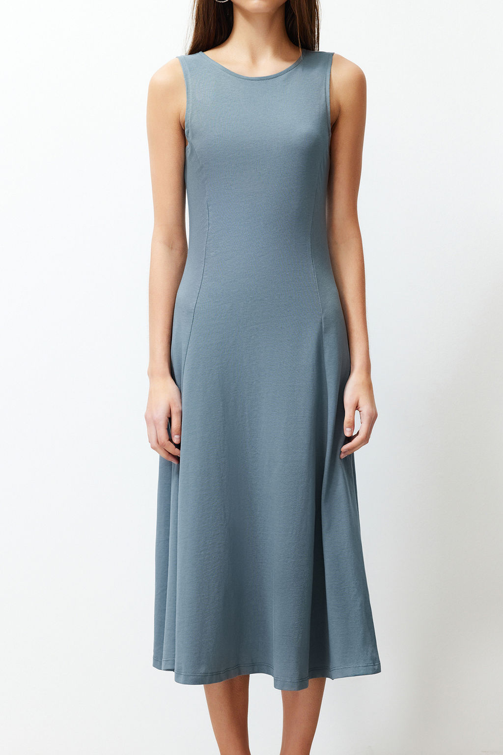 Antrasit %100 Pamuk Skater/Belden Ac?lan Bisiklet Yaka Kolsuz Midi Orme Midi Elbise TWOSS24EL00193