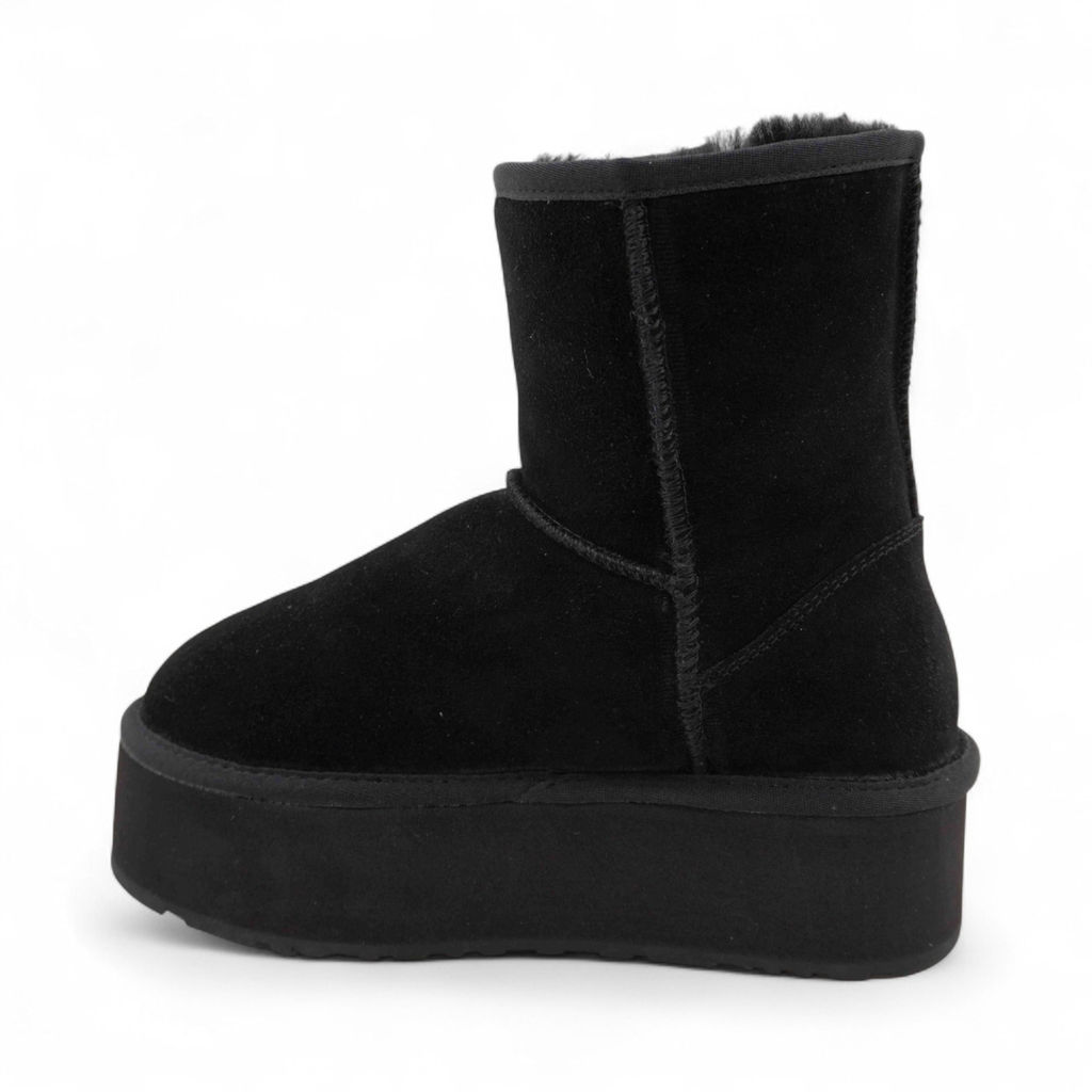 Сапоги из натуральной кожи R-60A черные