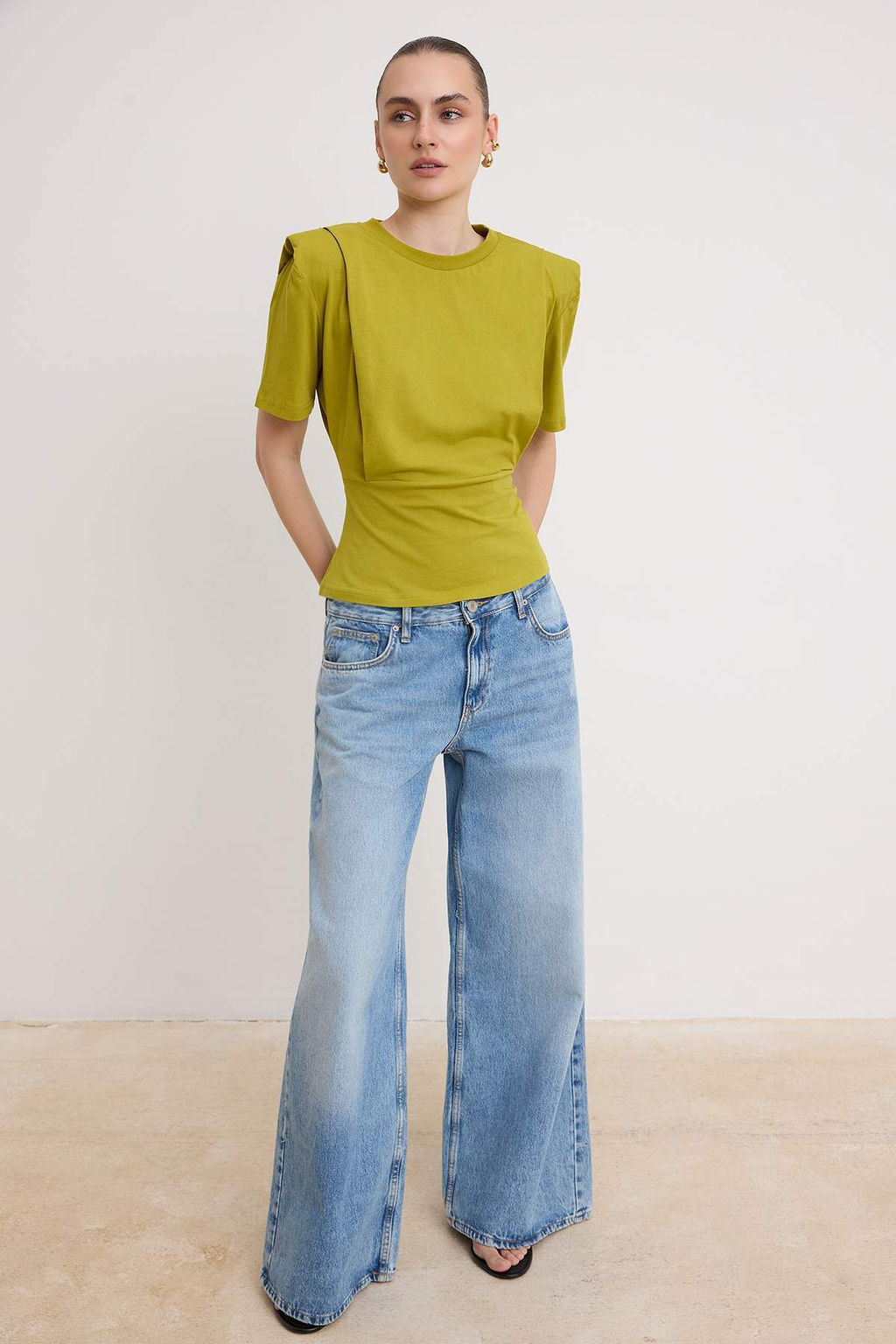 Siyah Duz Regular Bisiklet Yaka Standart Kol K?sa %100 Pamuk Orme T-Shirt TWOSS26TS00250 - Trendyolmilla фото 5